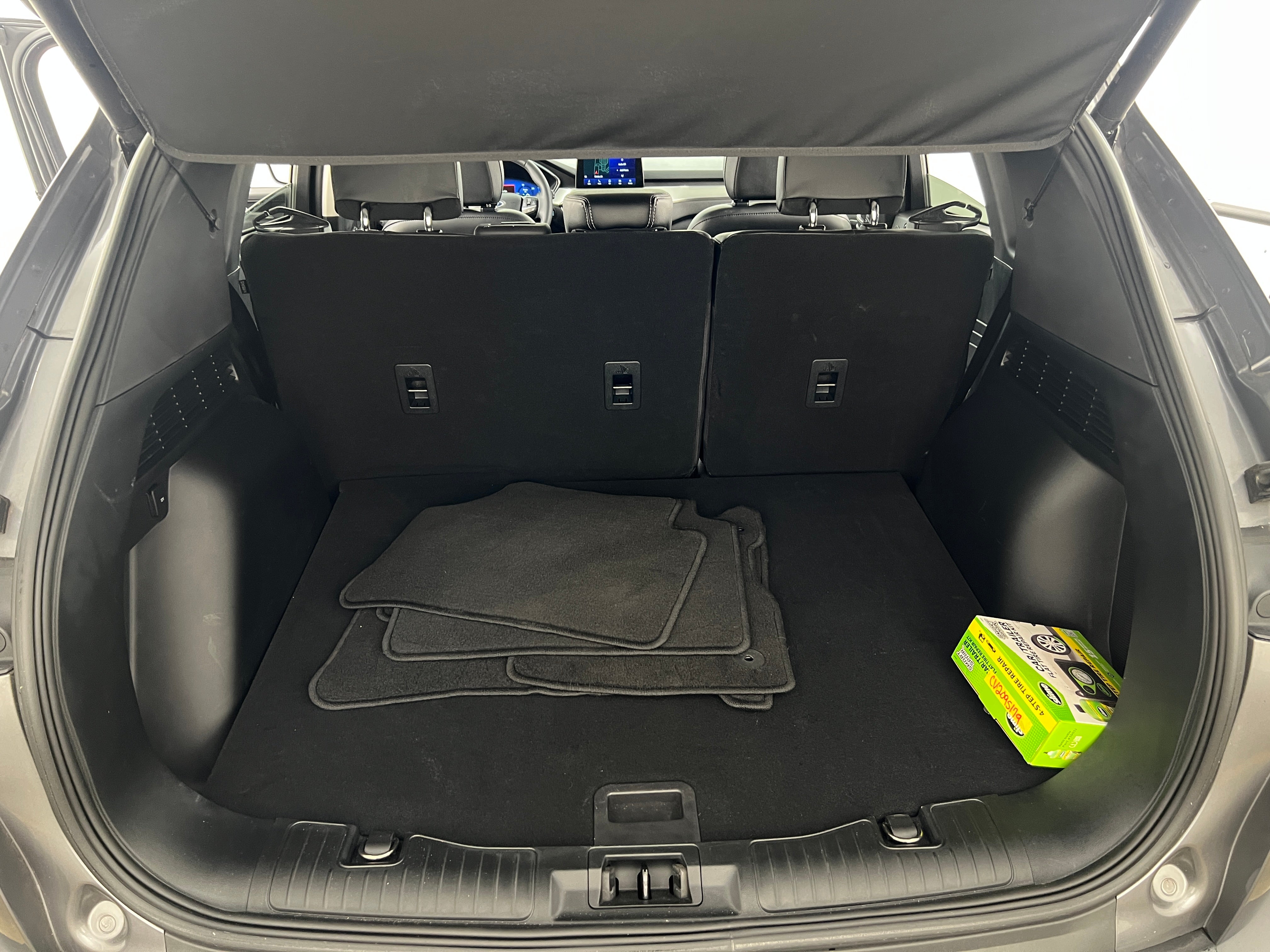2021 Ford Escape Titanium Hybrid 6