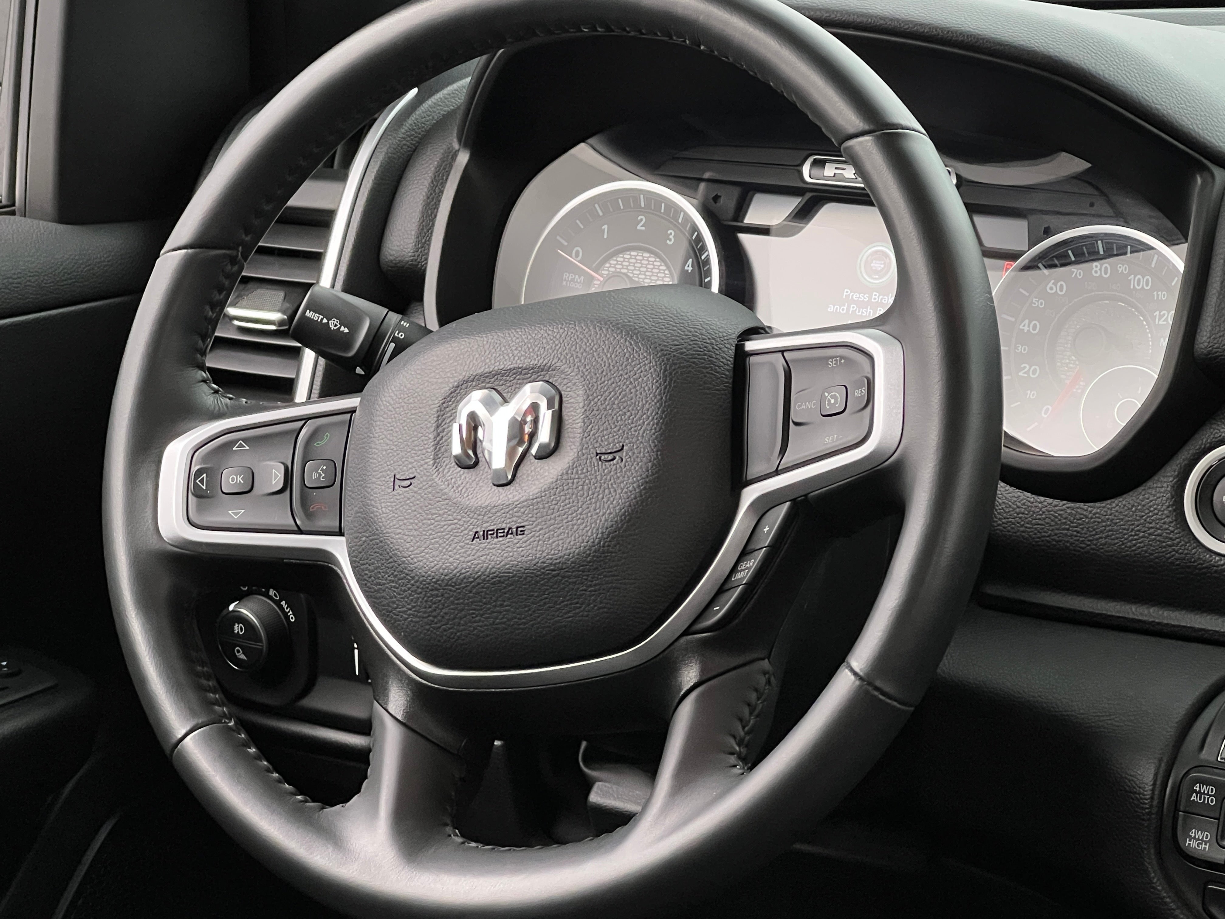 2023 RAM 1500 Big Horn 5