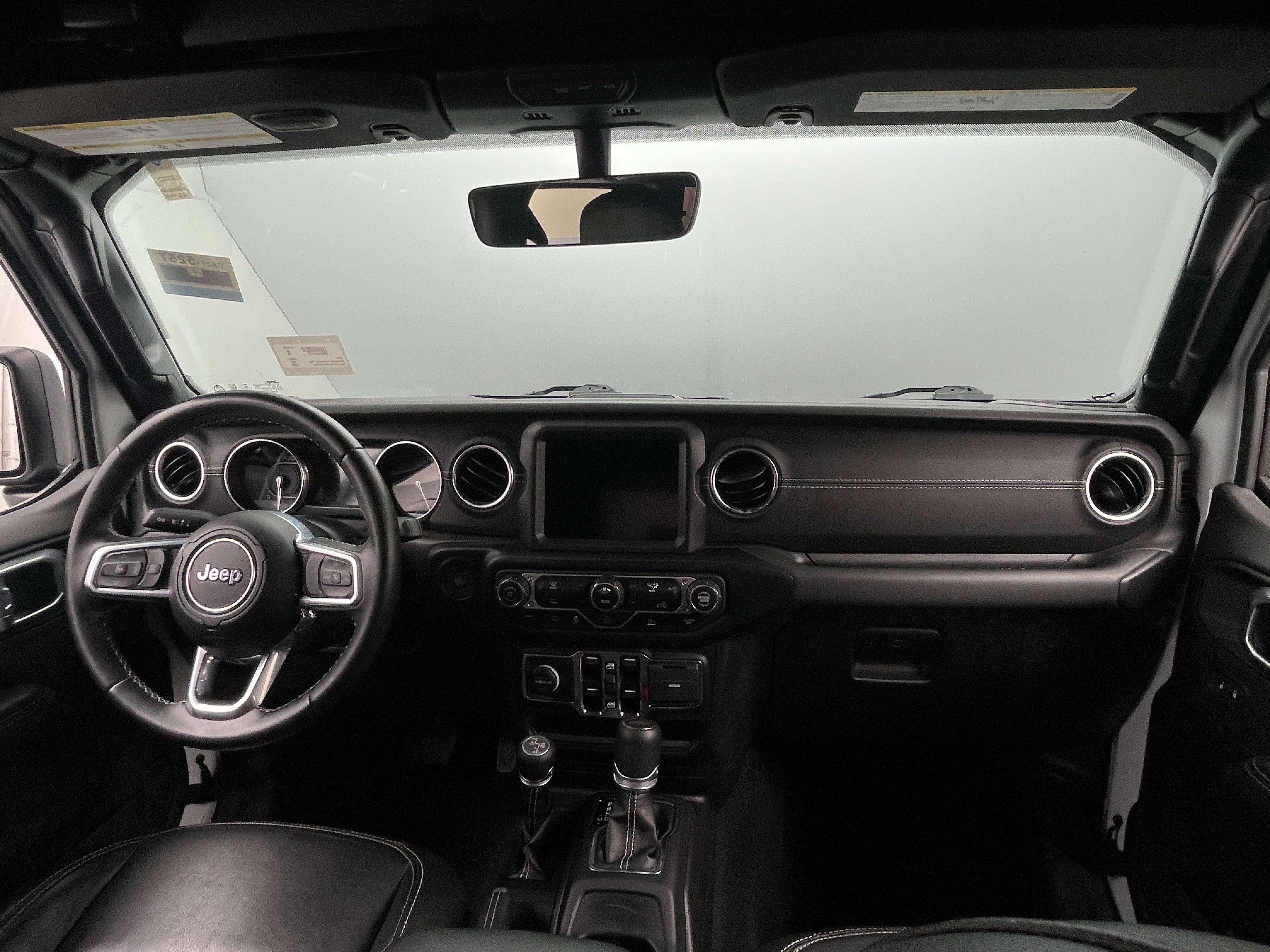 2022 Jeep Wrangler Unlimited Sahara 4xe 3