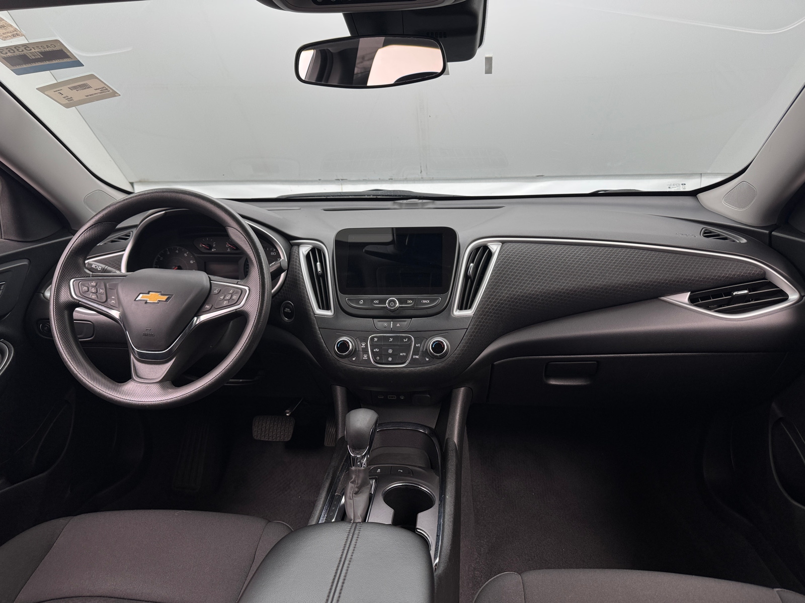 Thumbnail: 2023 Chevrolet Malibu - 3