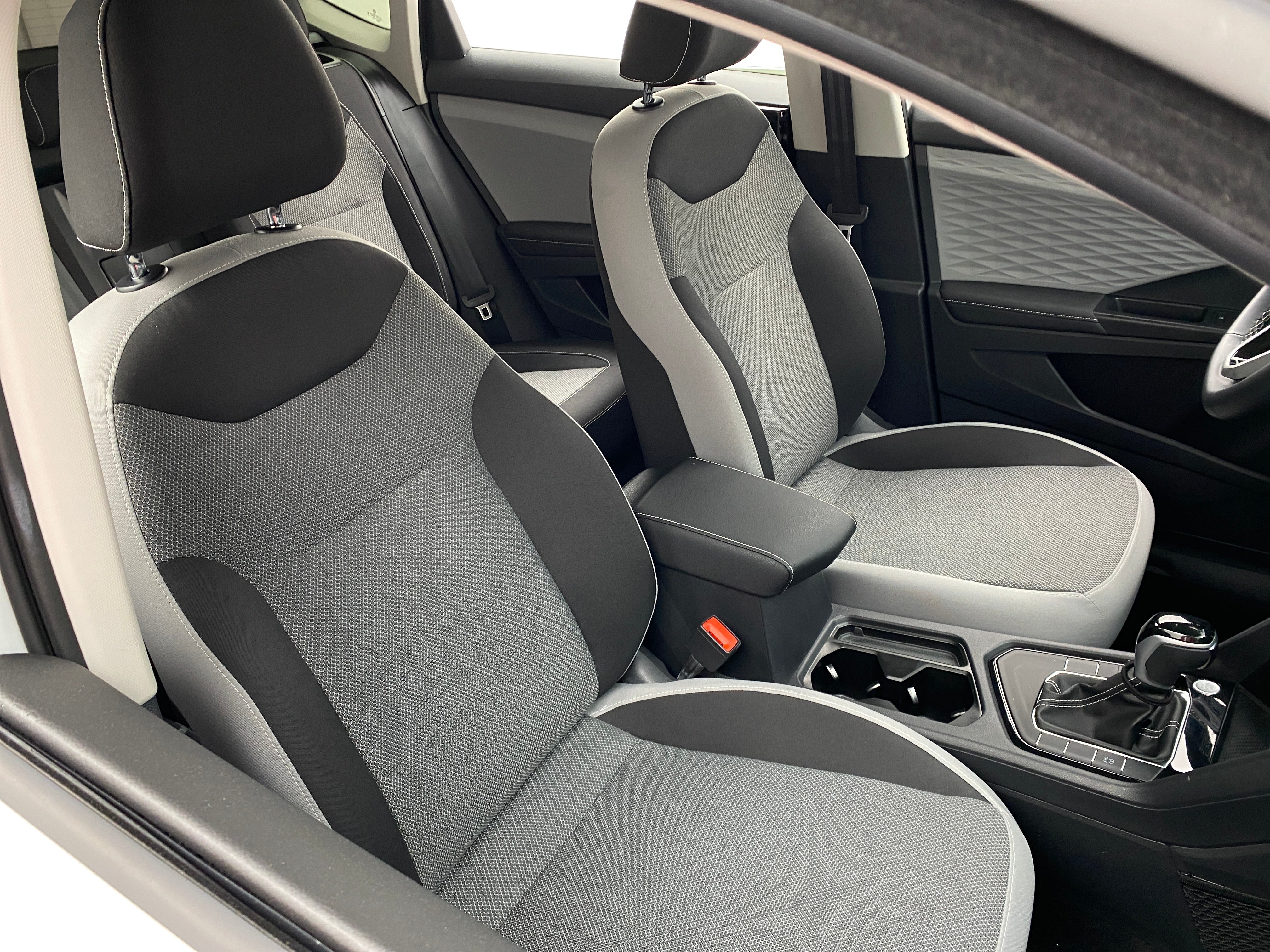 2024 Volkswagen Taos S 2