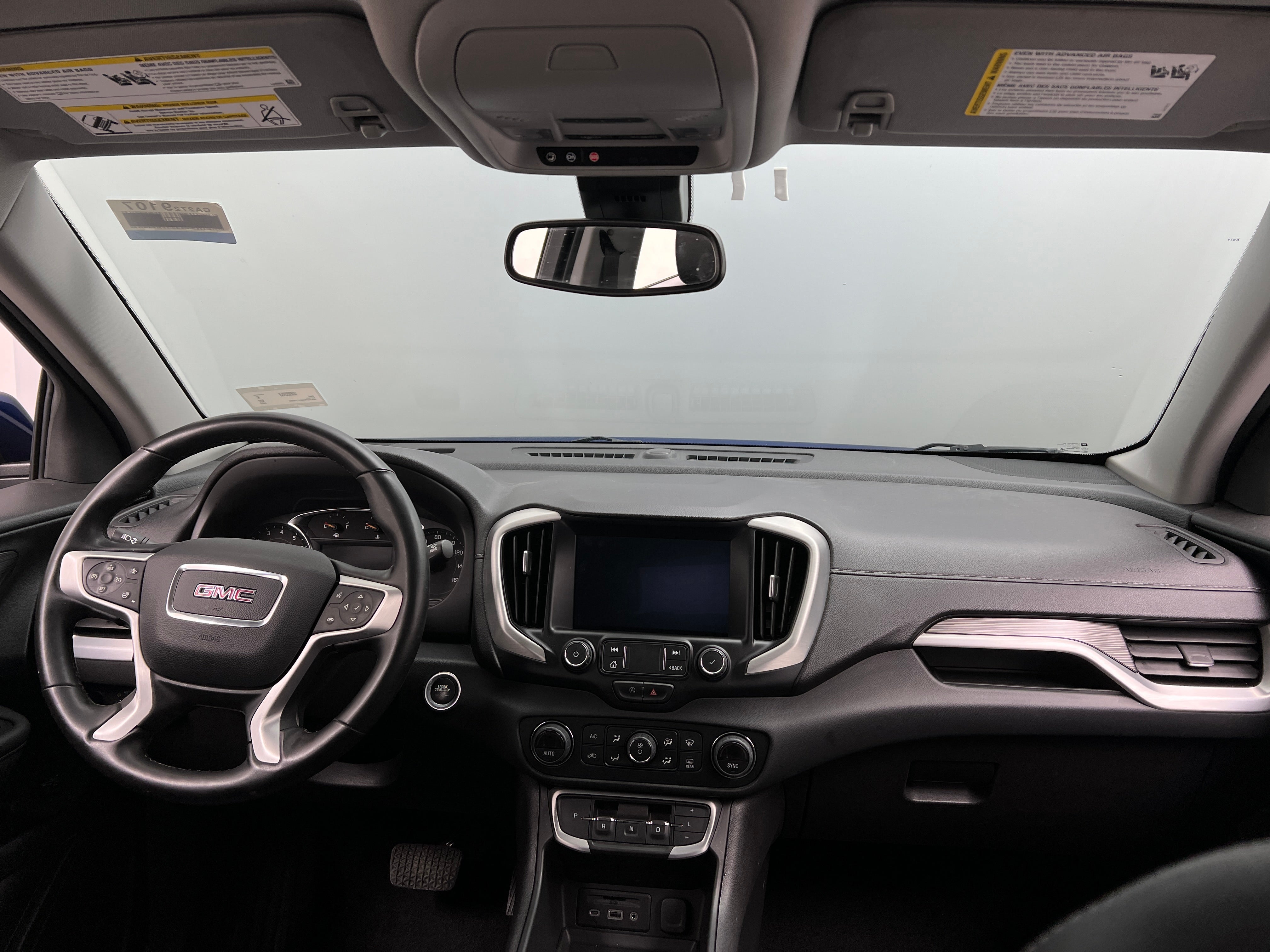 2023 GMC Terrain SLT 2