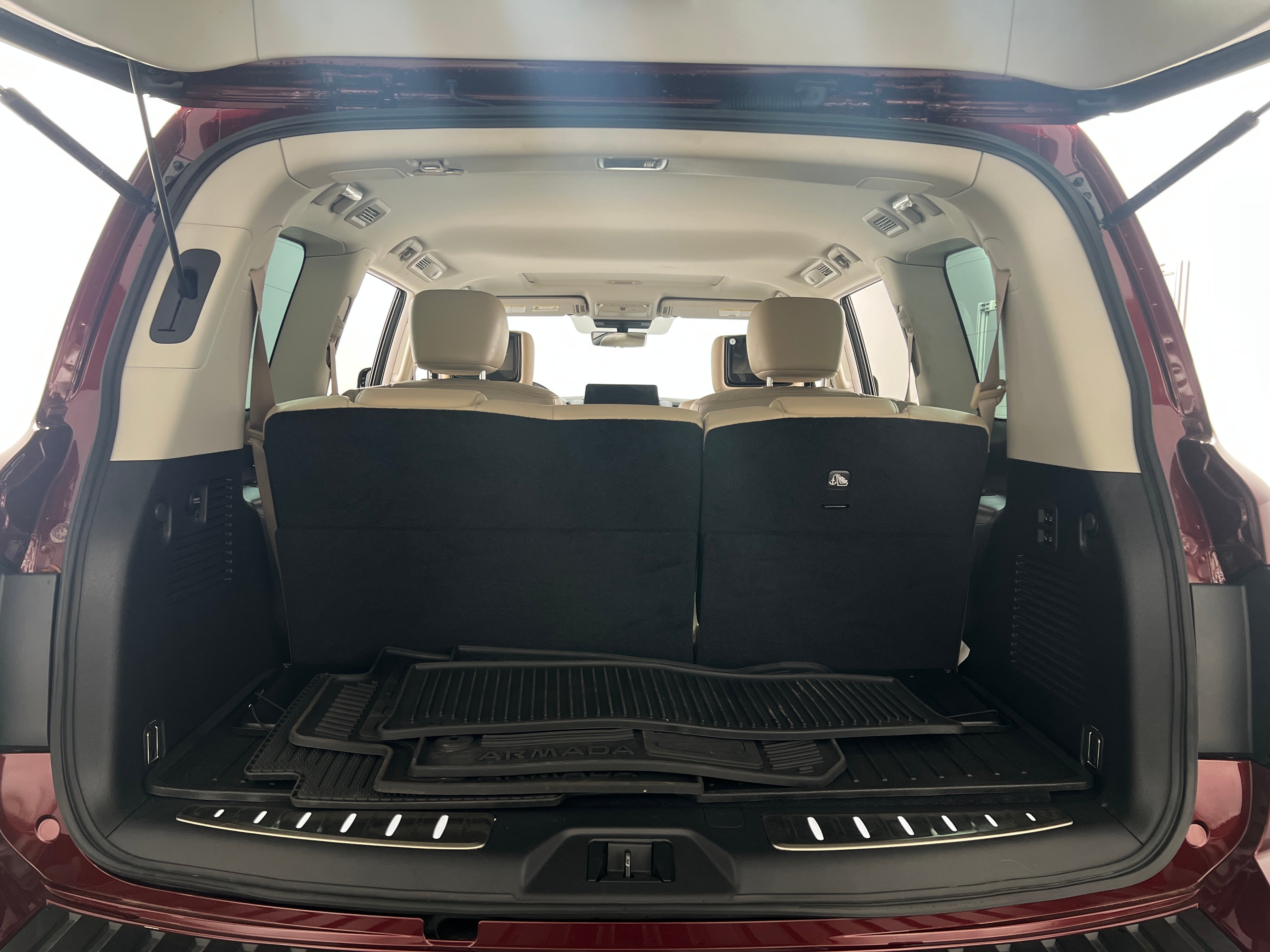 2023 Nissan Armada Platinum Edition 6