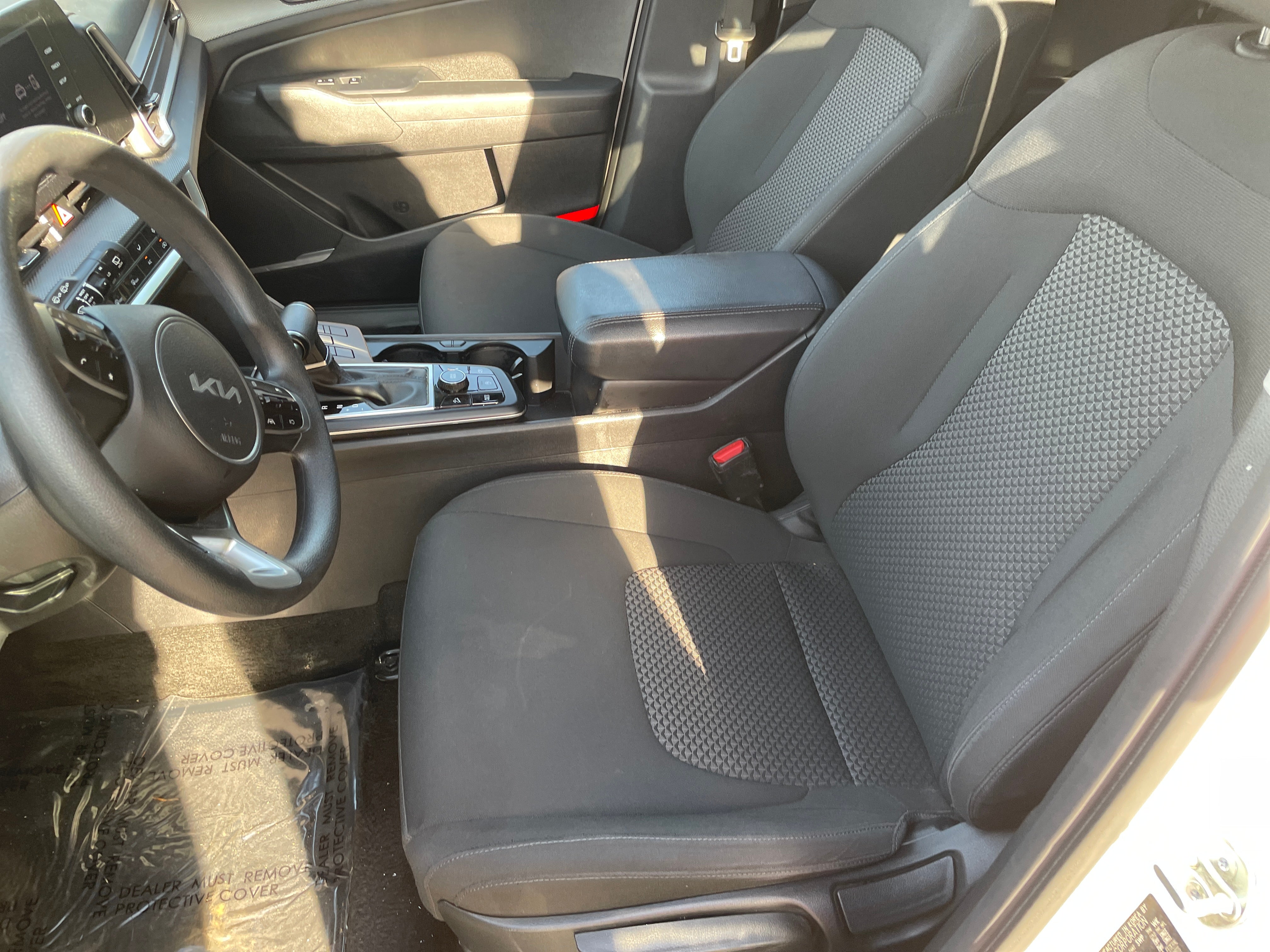 2023 Kia Sportage LX 2