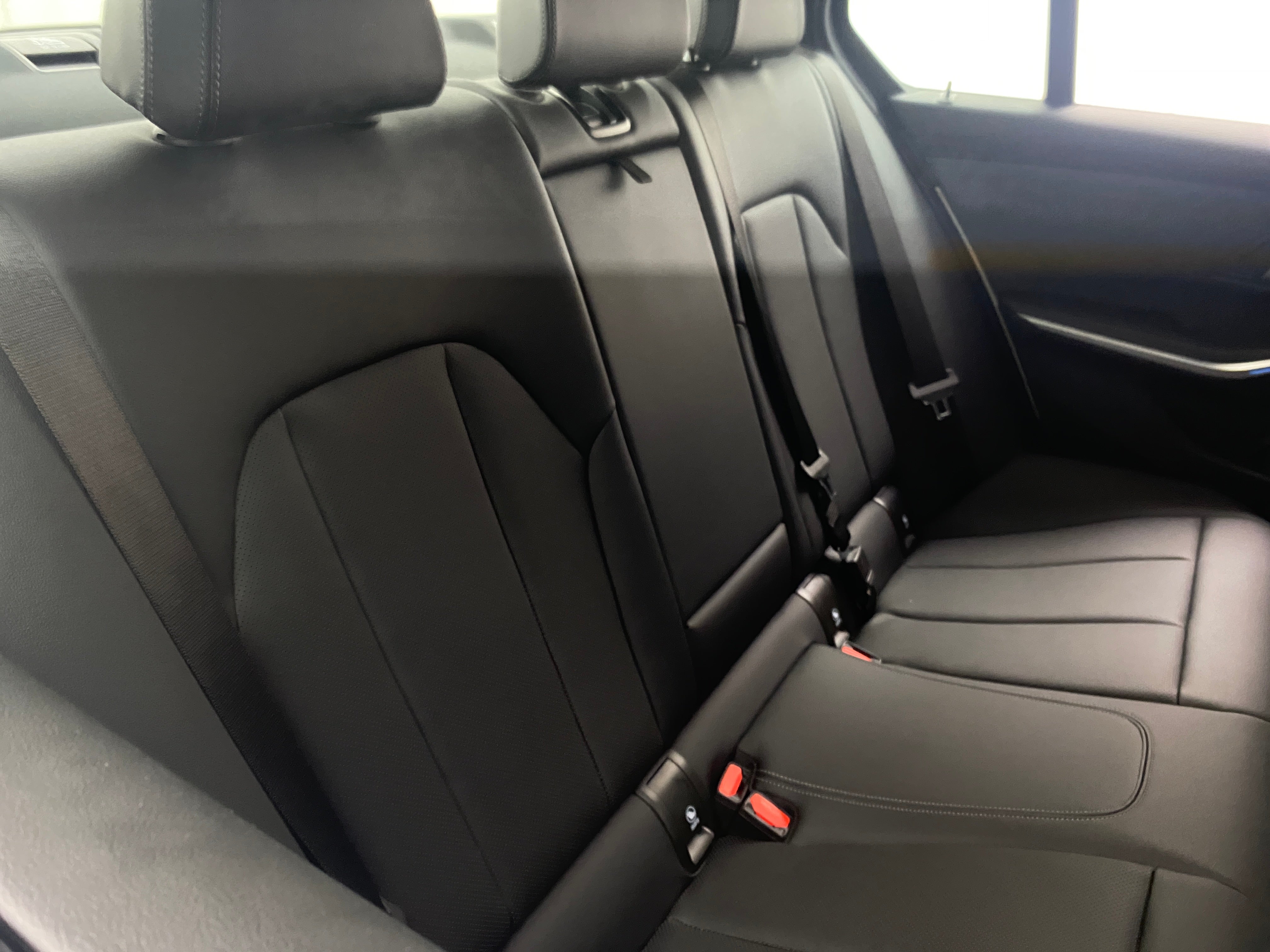 2024 BMW 3 Series 330i xDrive 5
