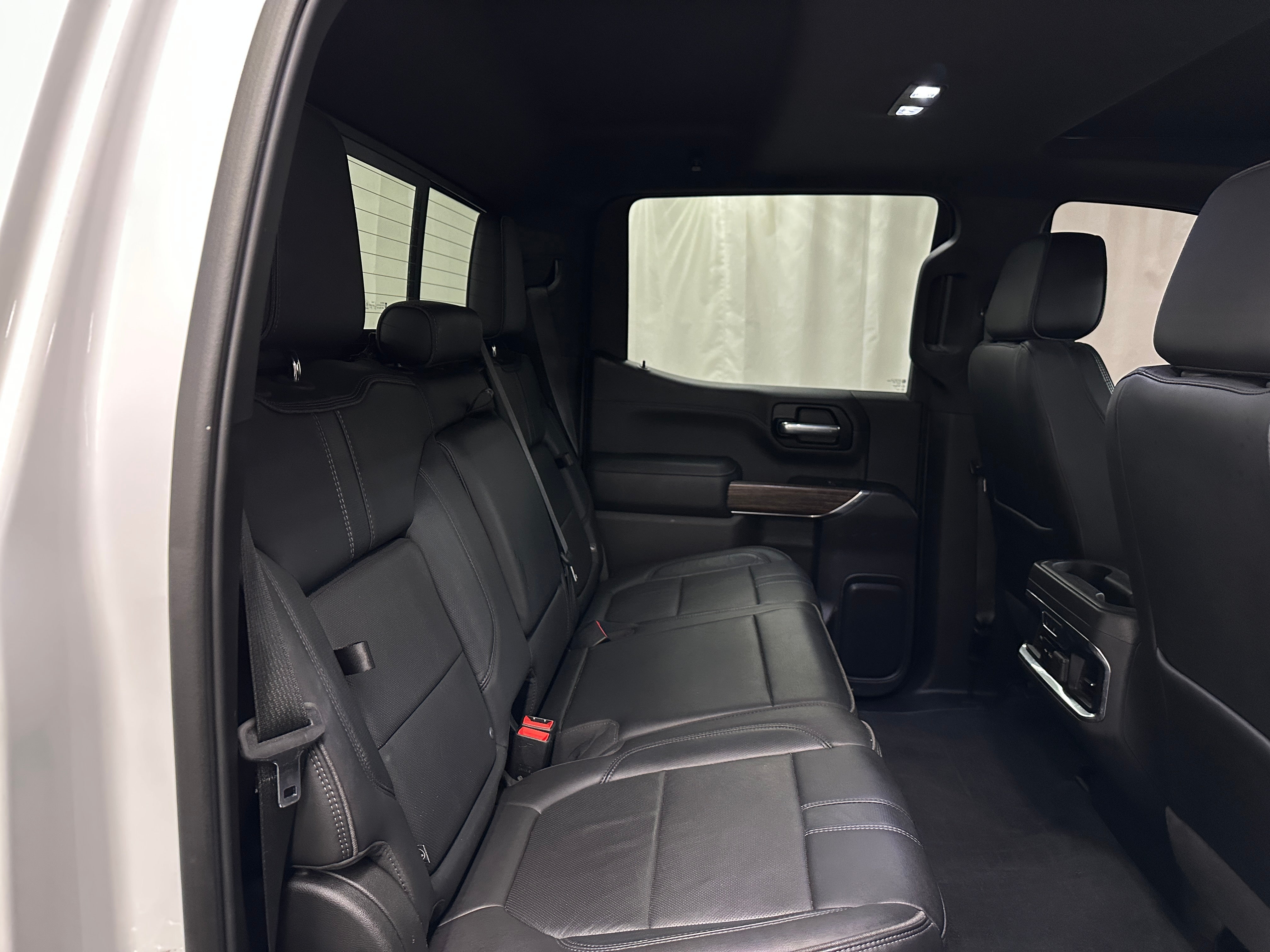 2019 Chevrolet Silverado 1500 High Country 5