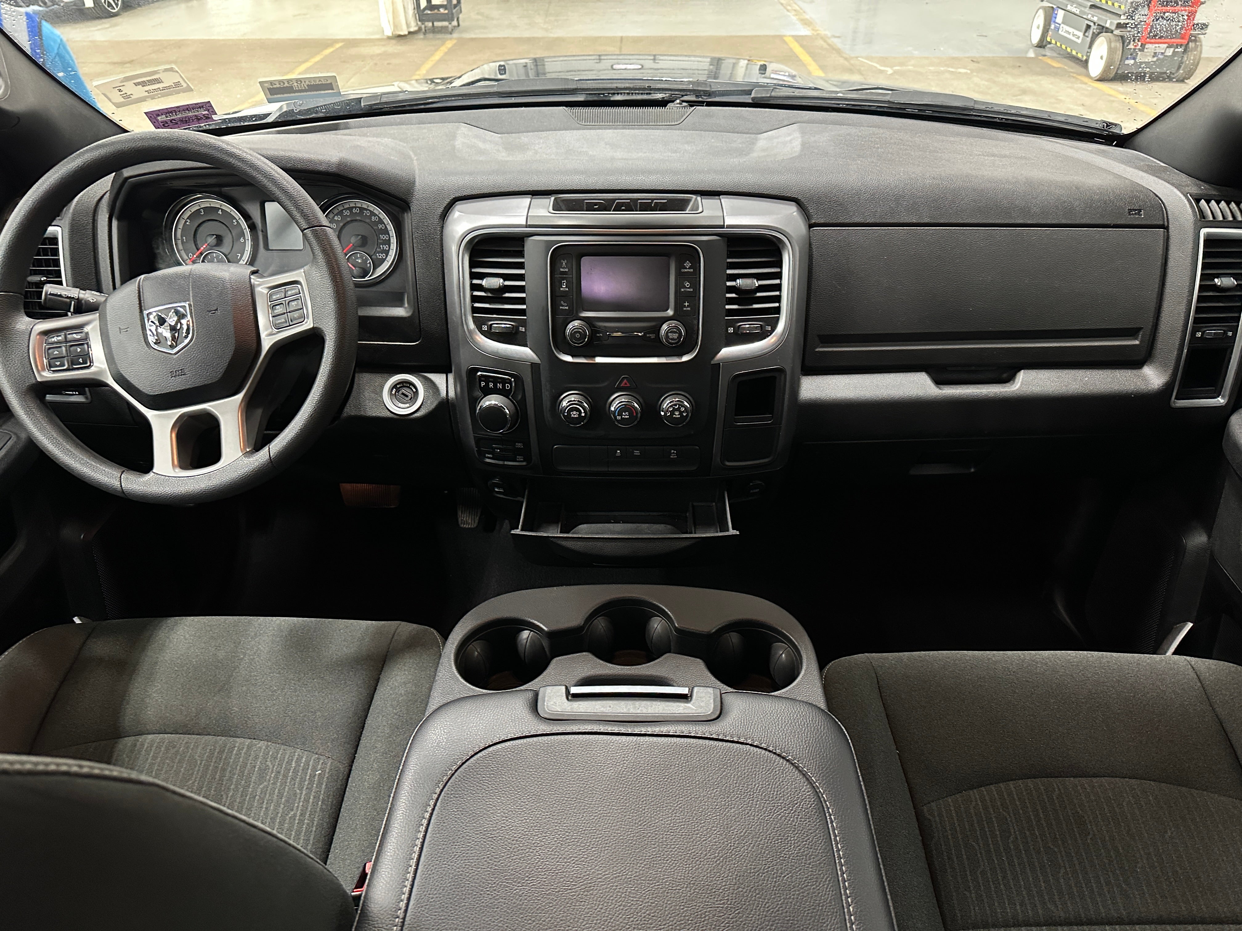 2022 RAM 1500 Classic Warlock 3