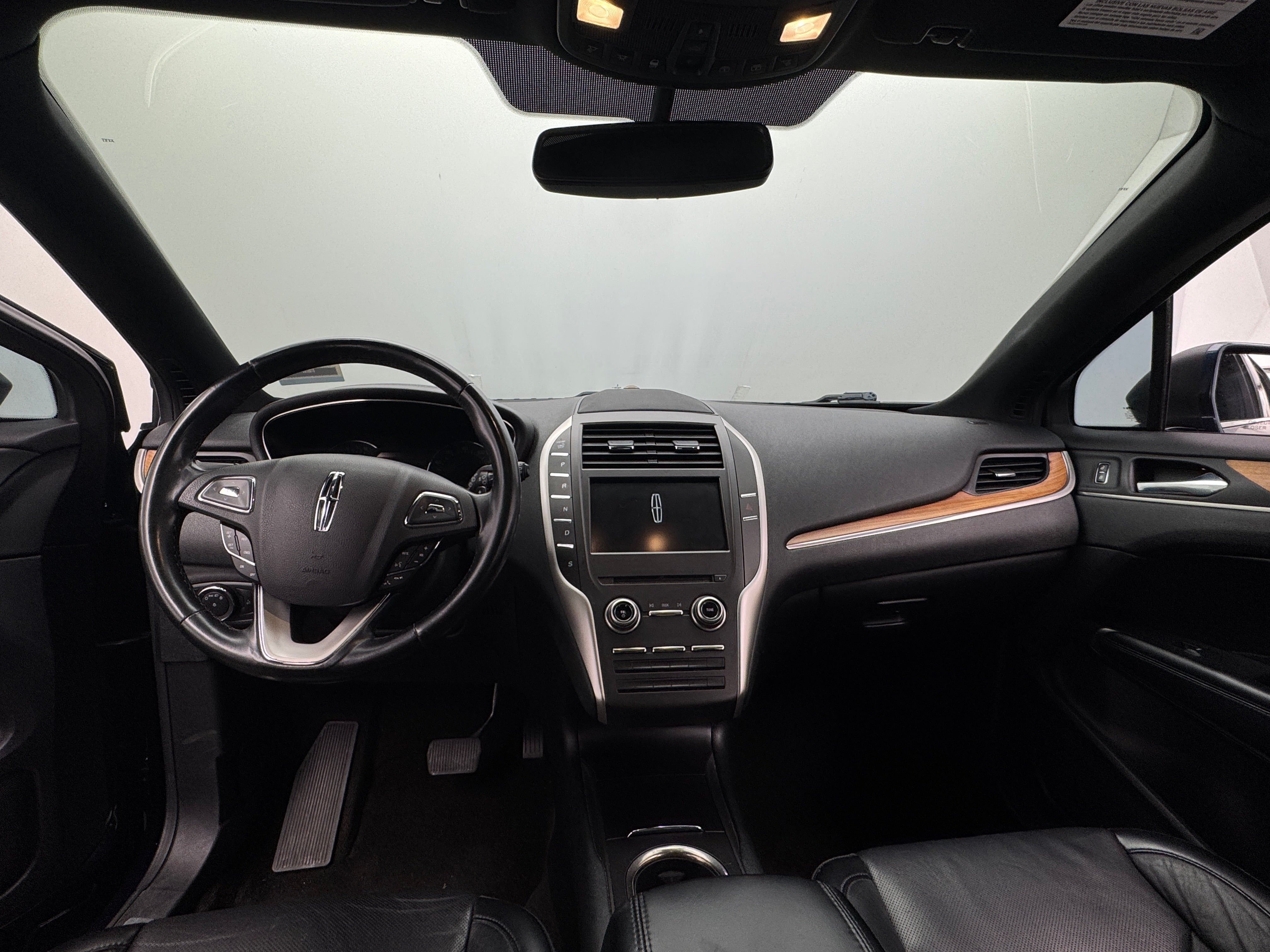 2015 Lincoln MKC Base 3