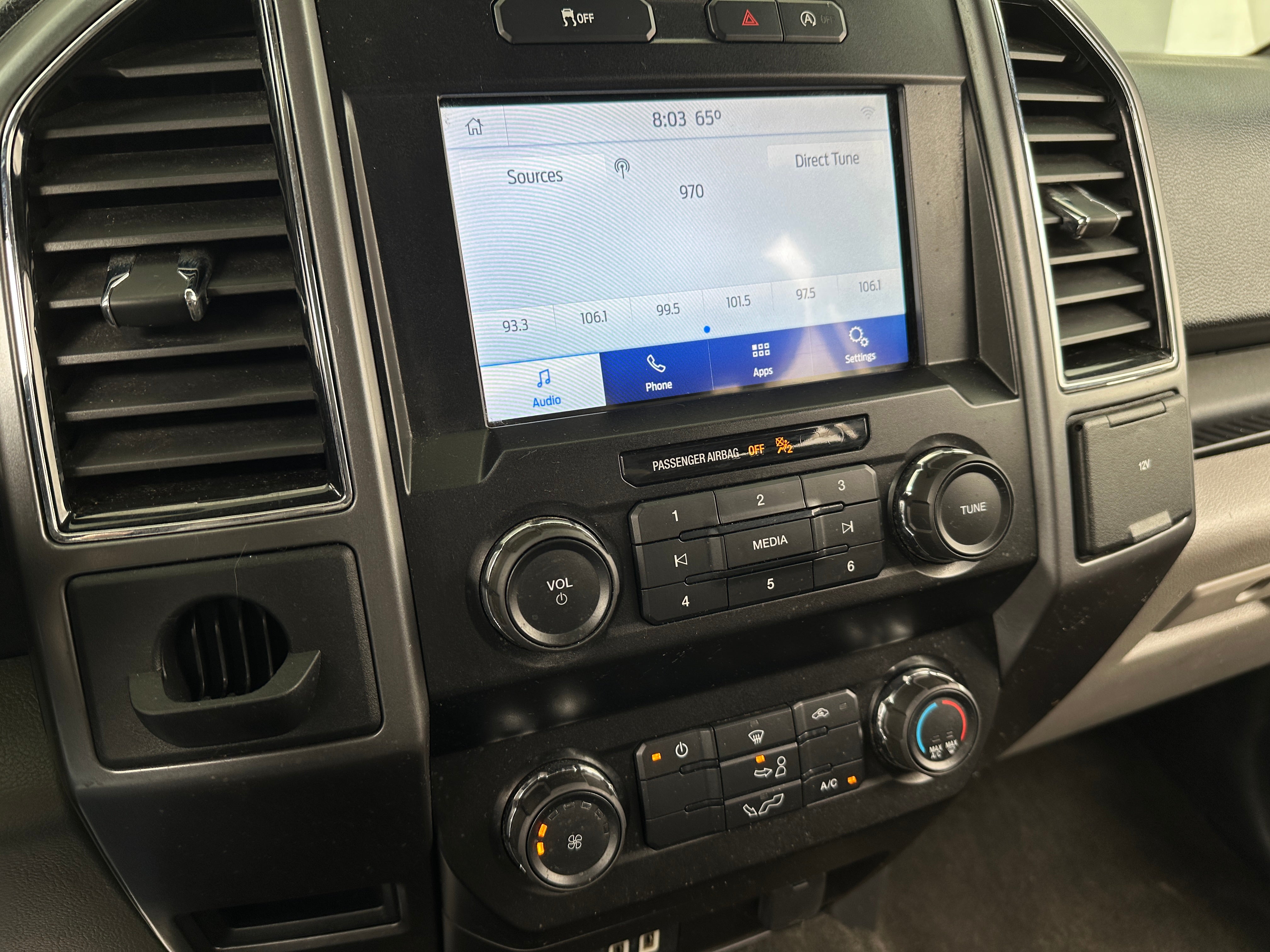 2020 Ford Econoline E-150 4