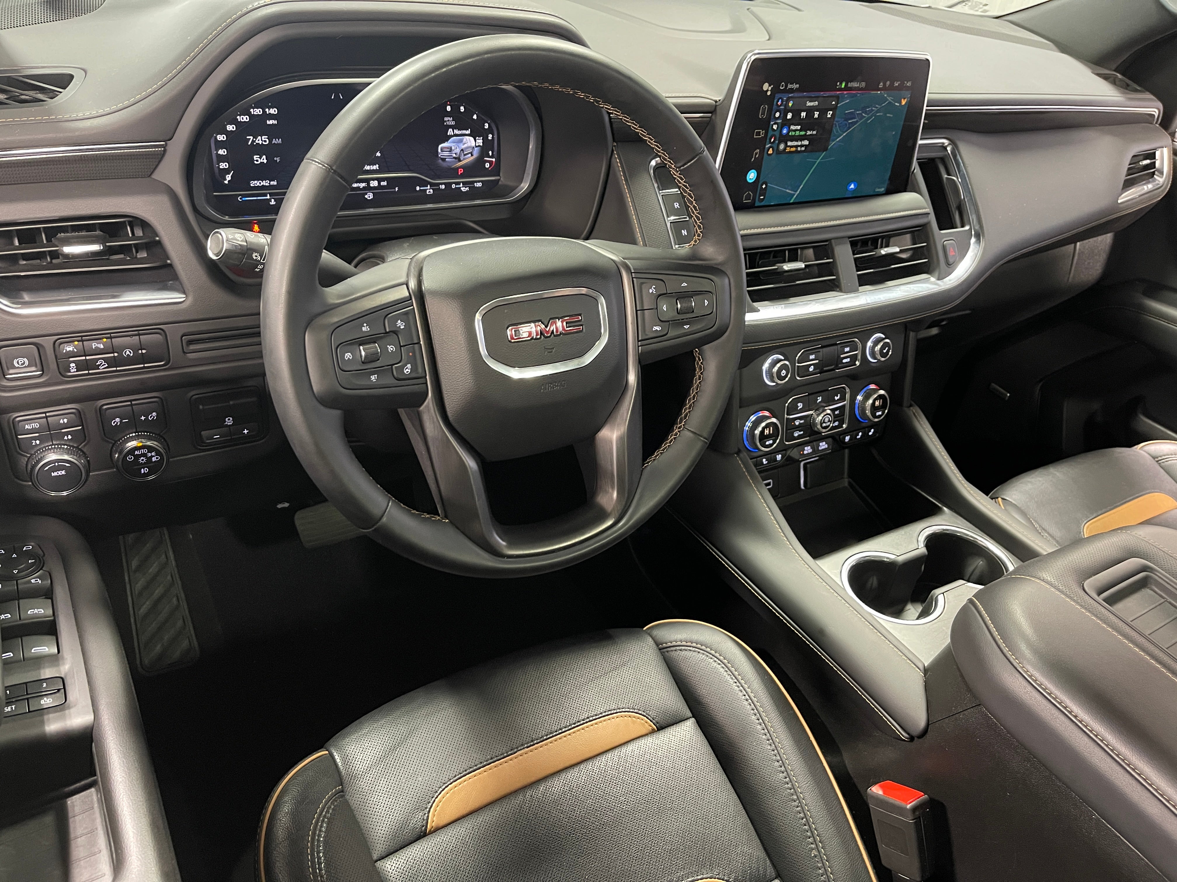2023 GMC Yukon XL AT4 2