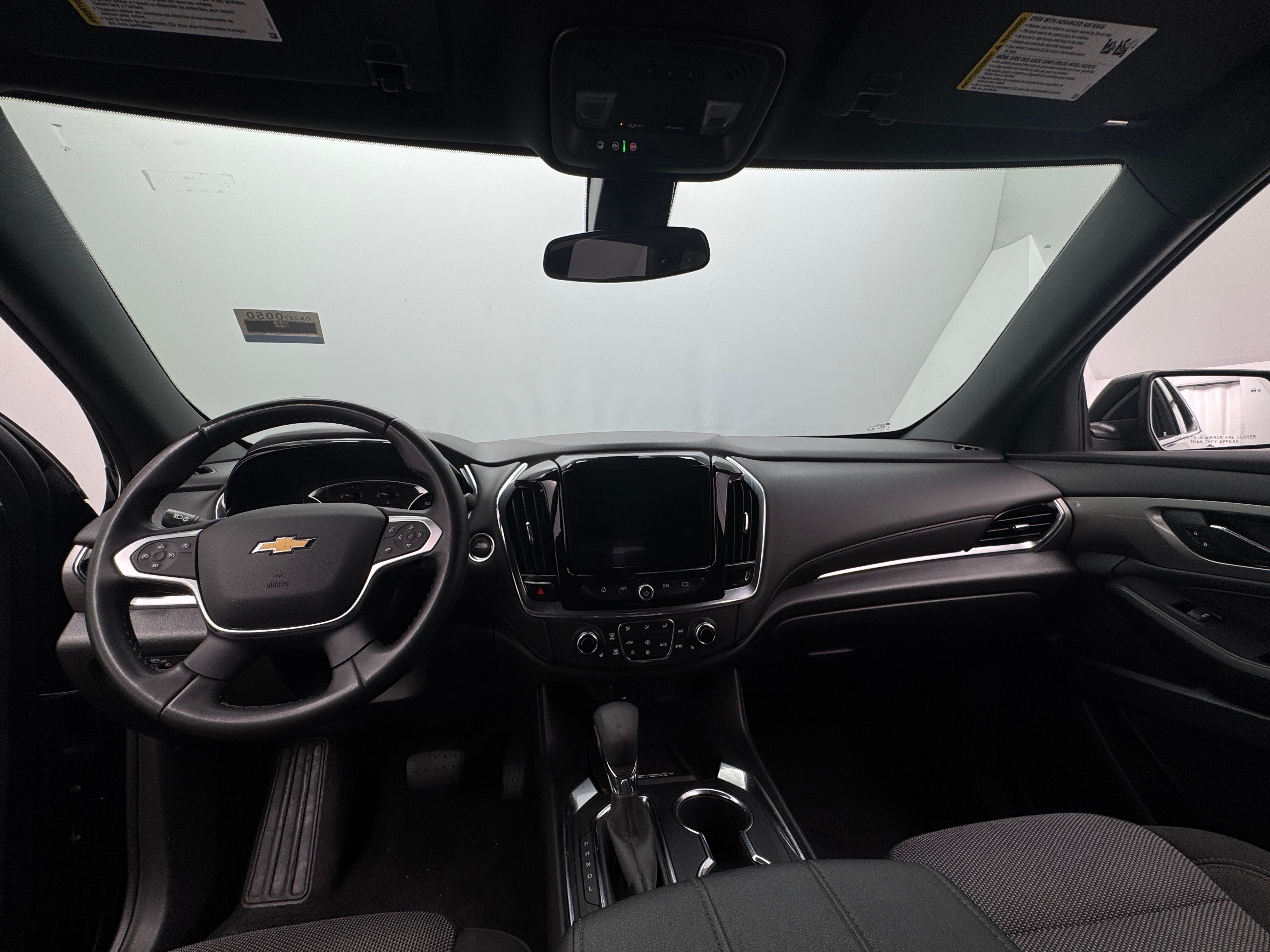2023 Chevrolet Traverse LT 3