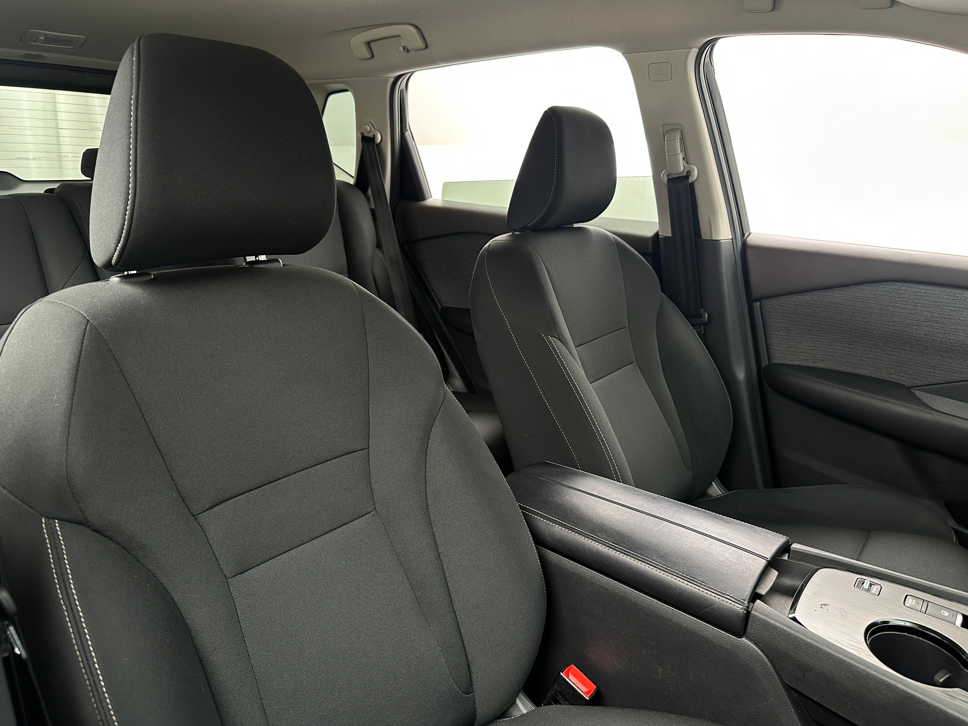 2023 Nissan Rogue S 2