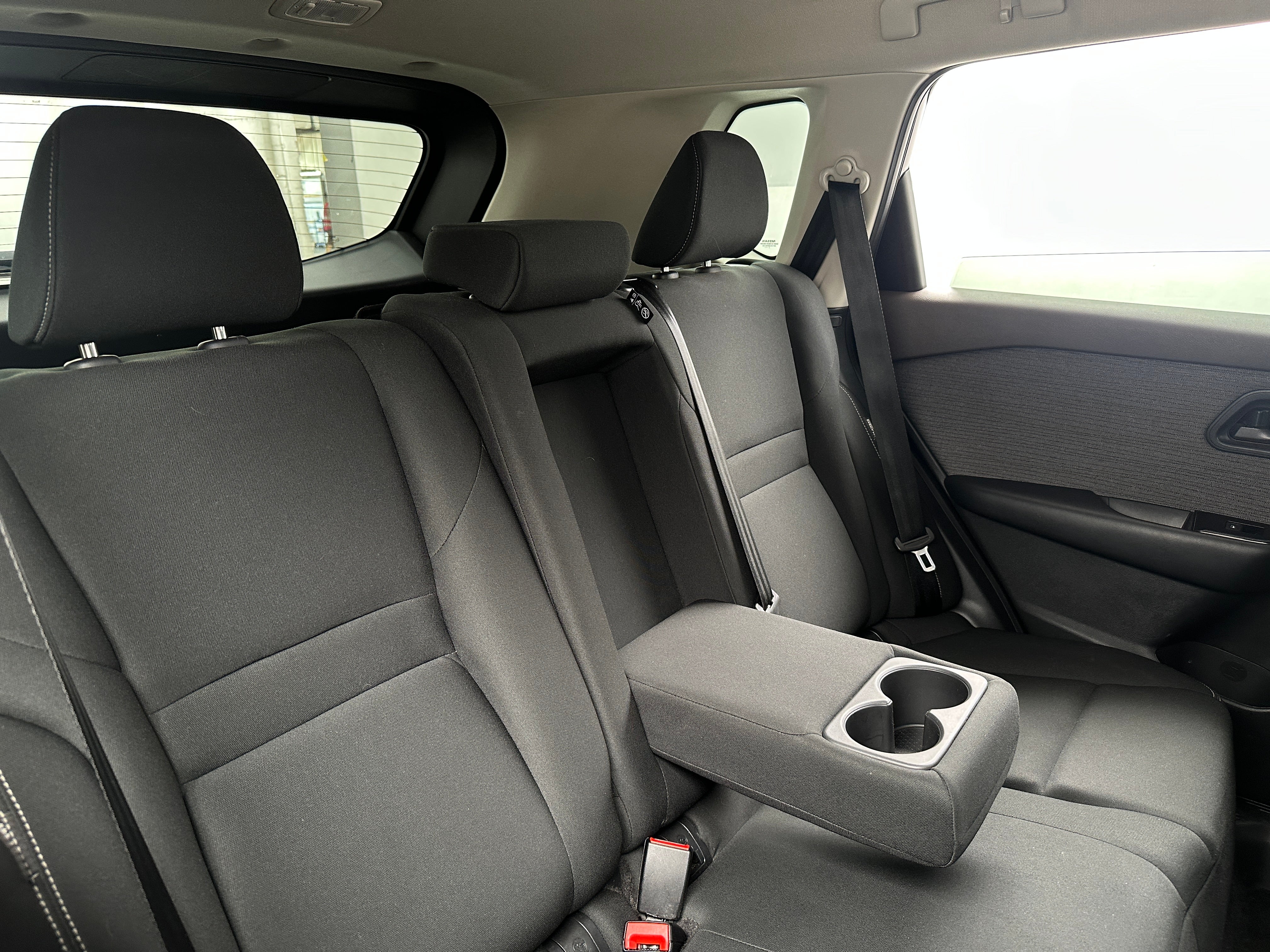 2023 Nissan Rogue S 6