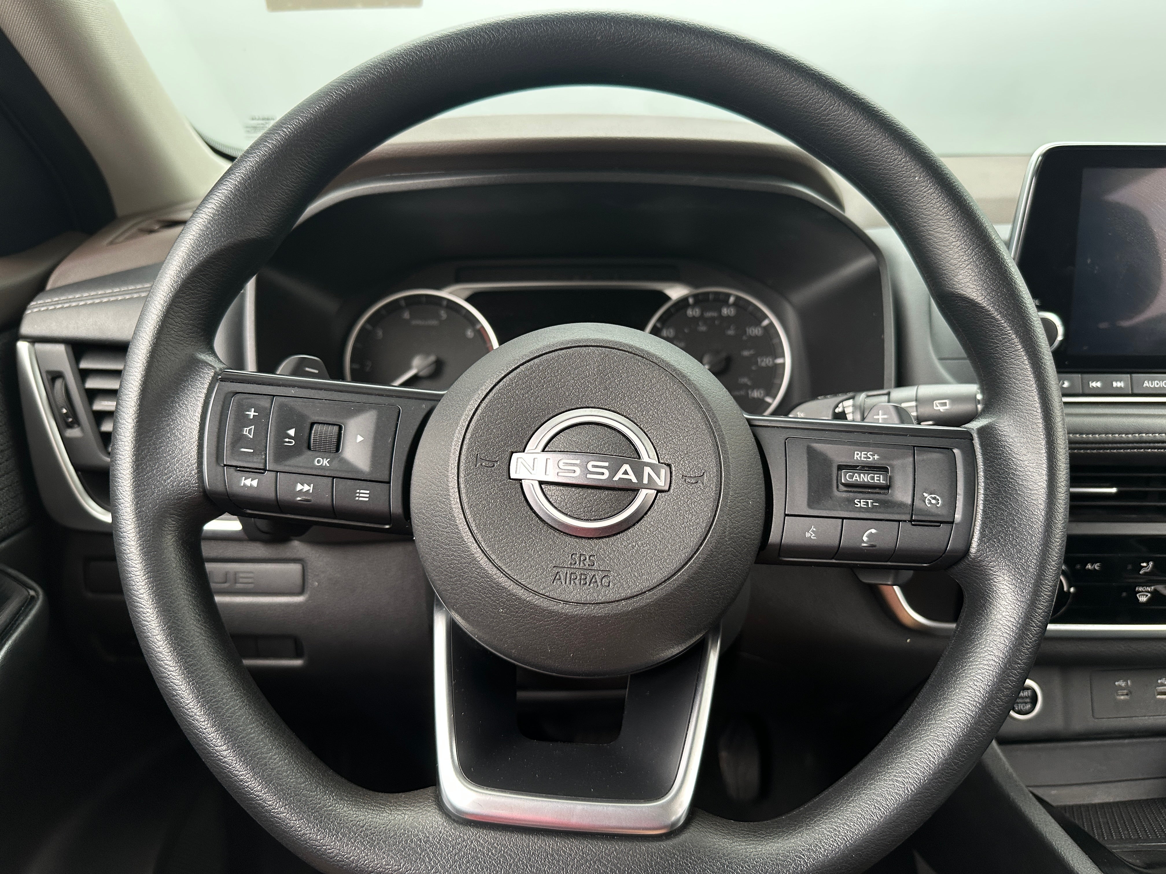 2023 Nissan Rogue S 5