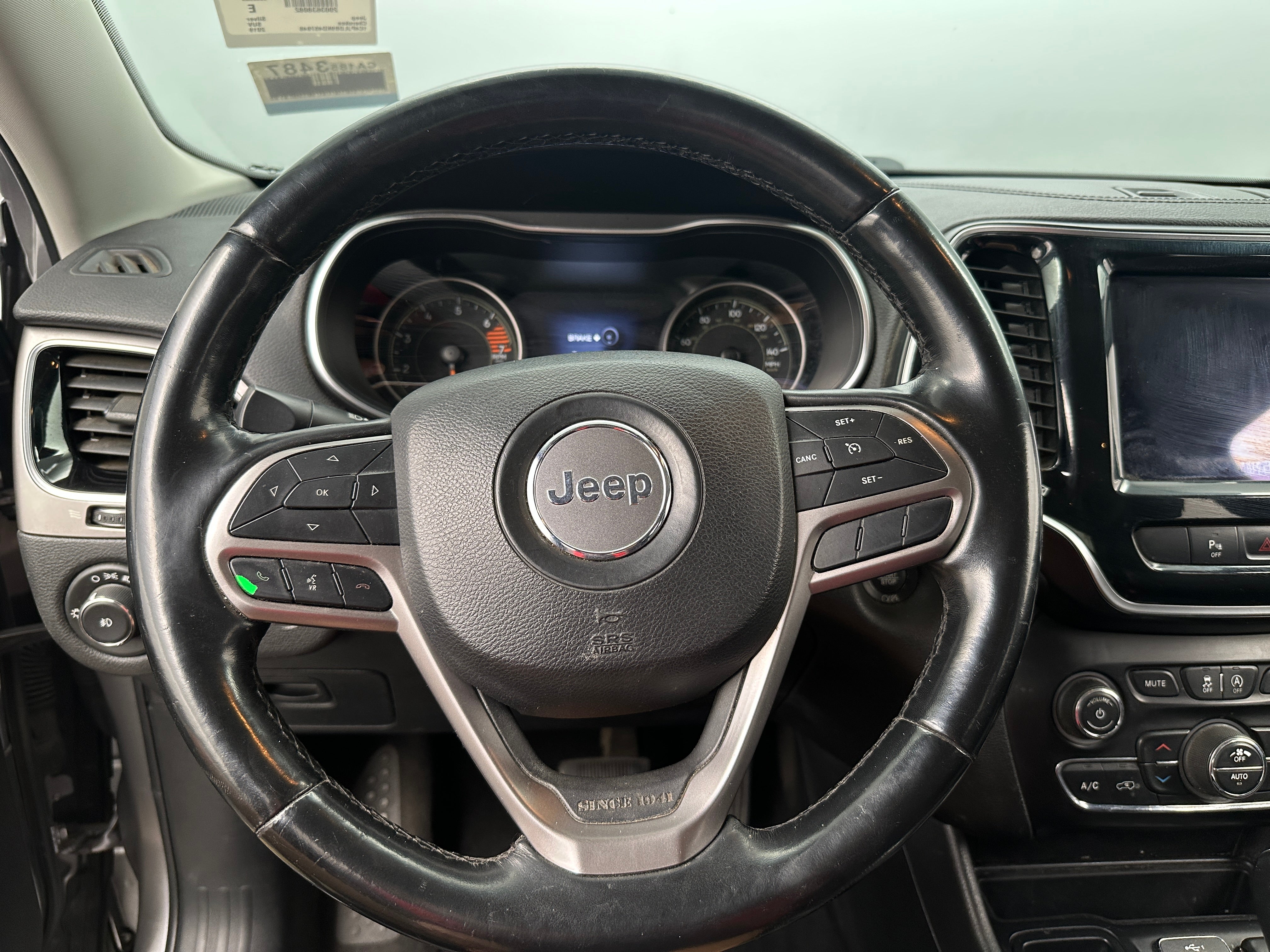 2019 Jeep Cherokee Limited Edition 4