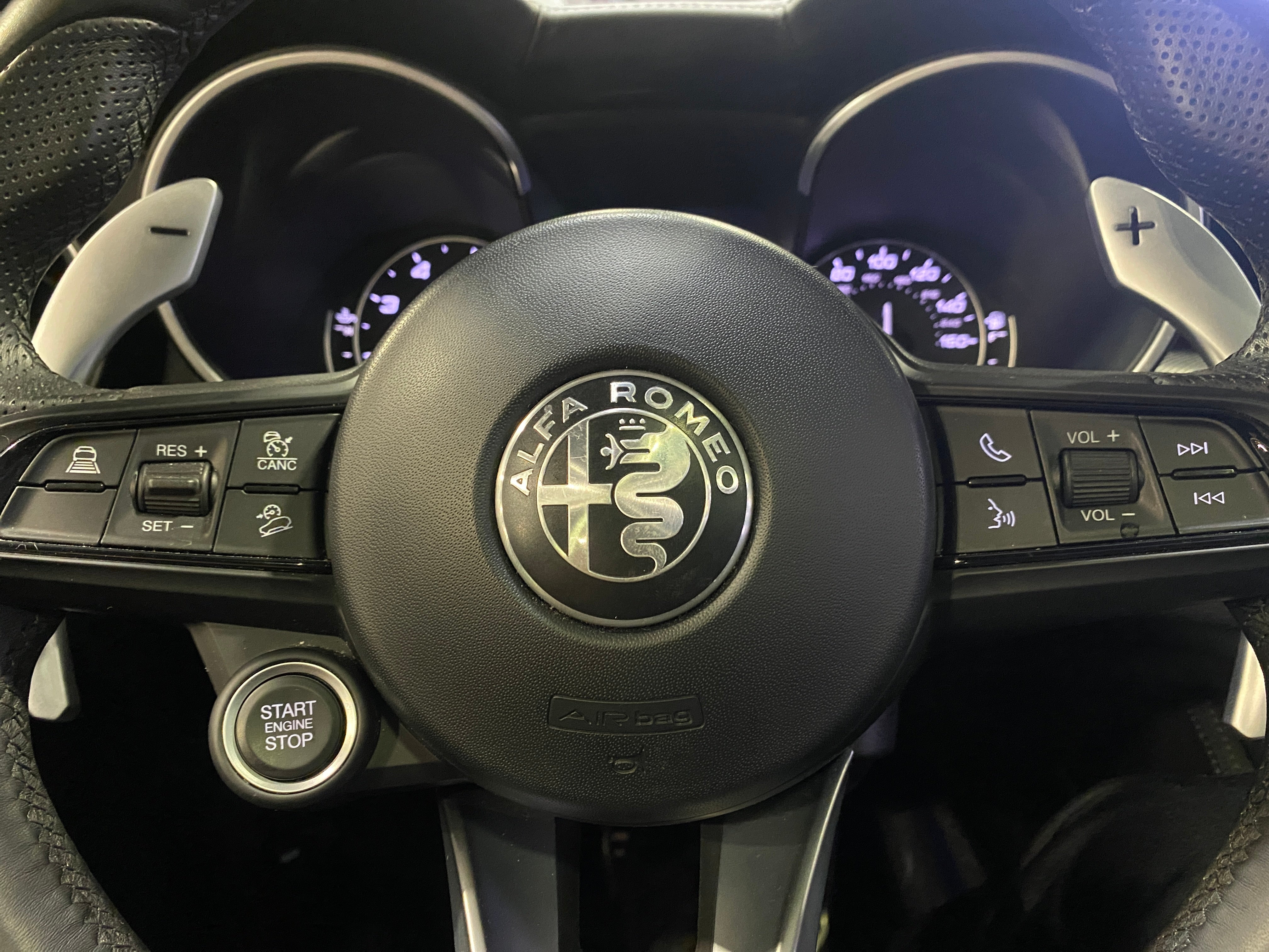 2022 Alfa Romeo Stelvio Ti 4
