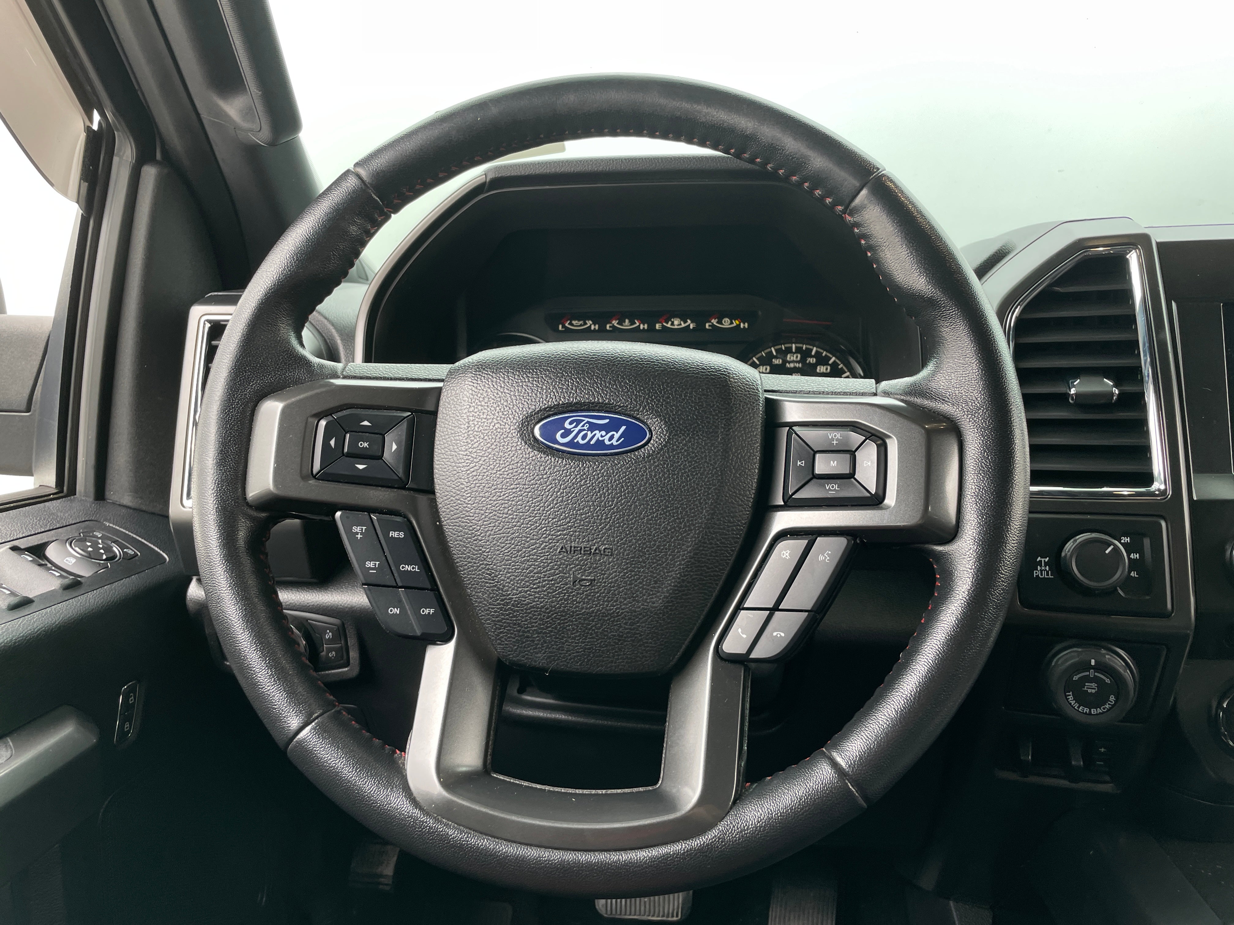 2016 Ford Econoline E-150 5