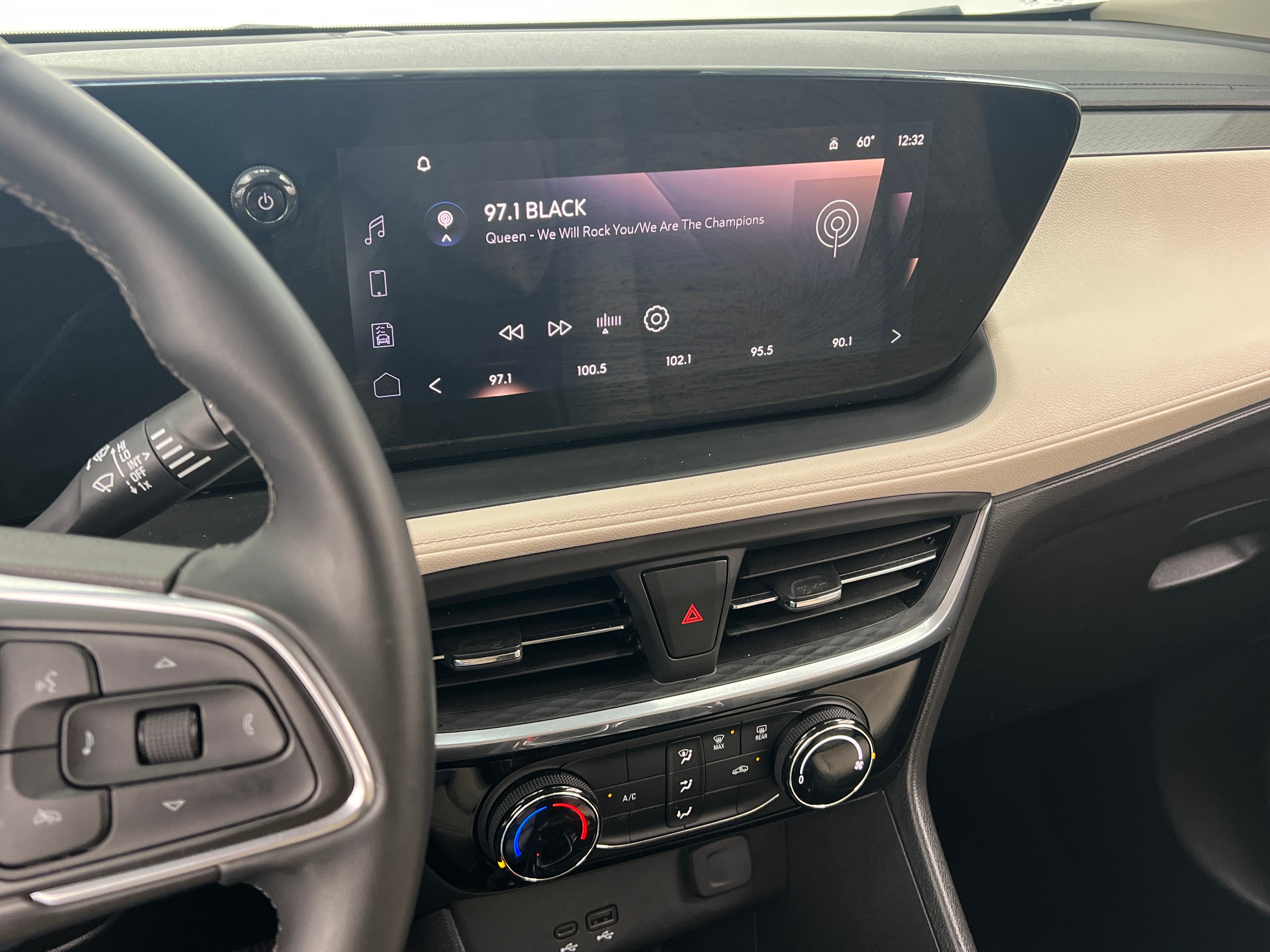 2024 Buick Encore GX Sport Touring 3