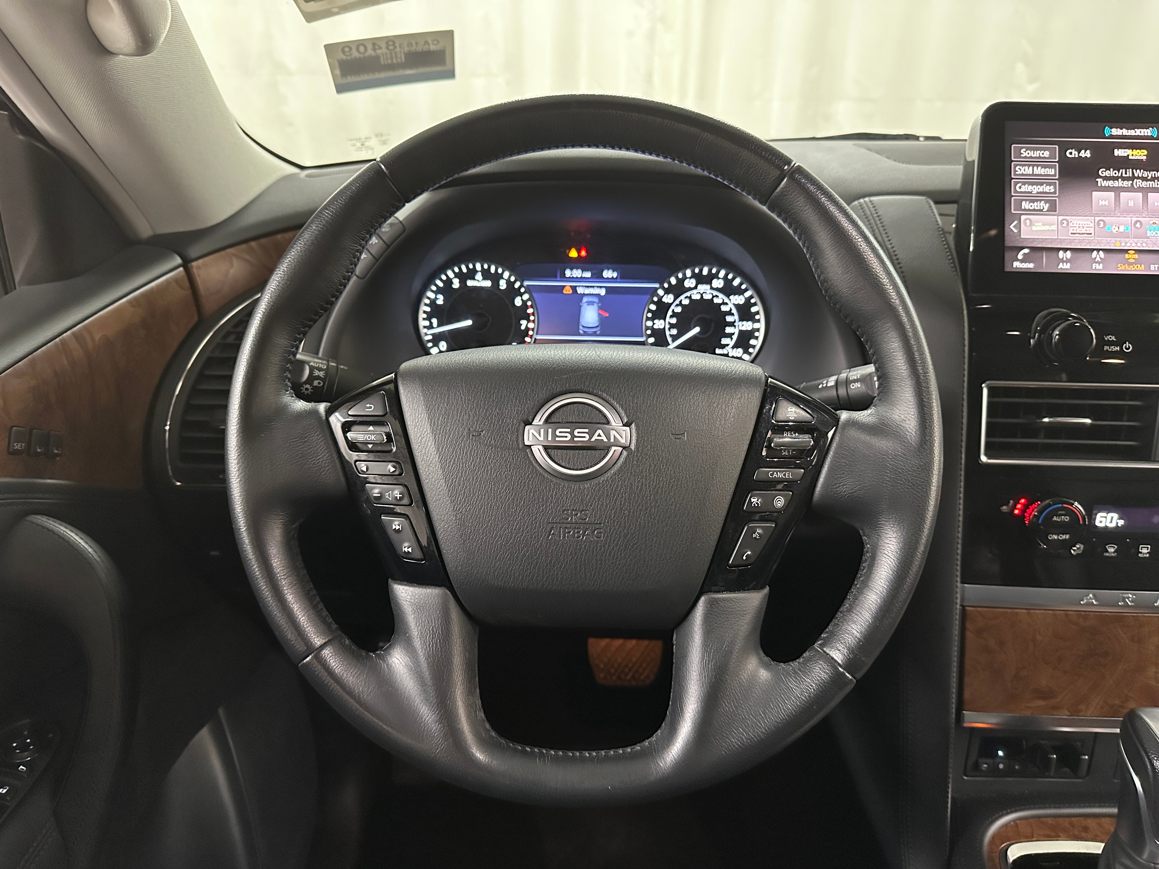 2023 Nissan Armada SL 4