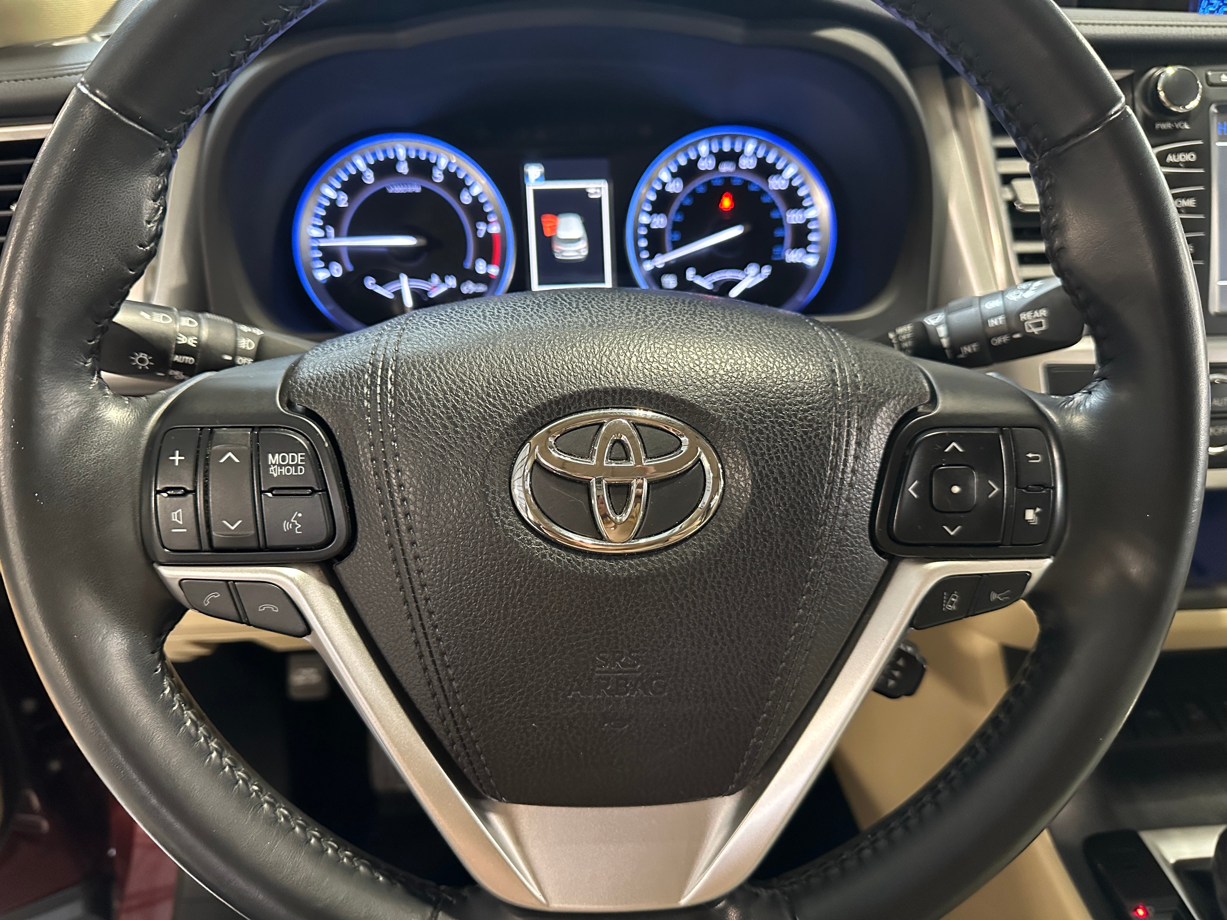 2018 Toyota Highlander Limited 4
