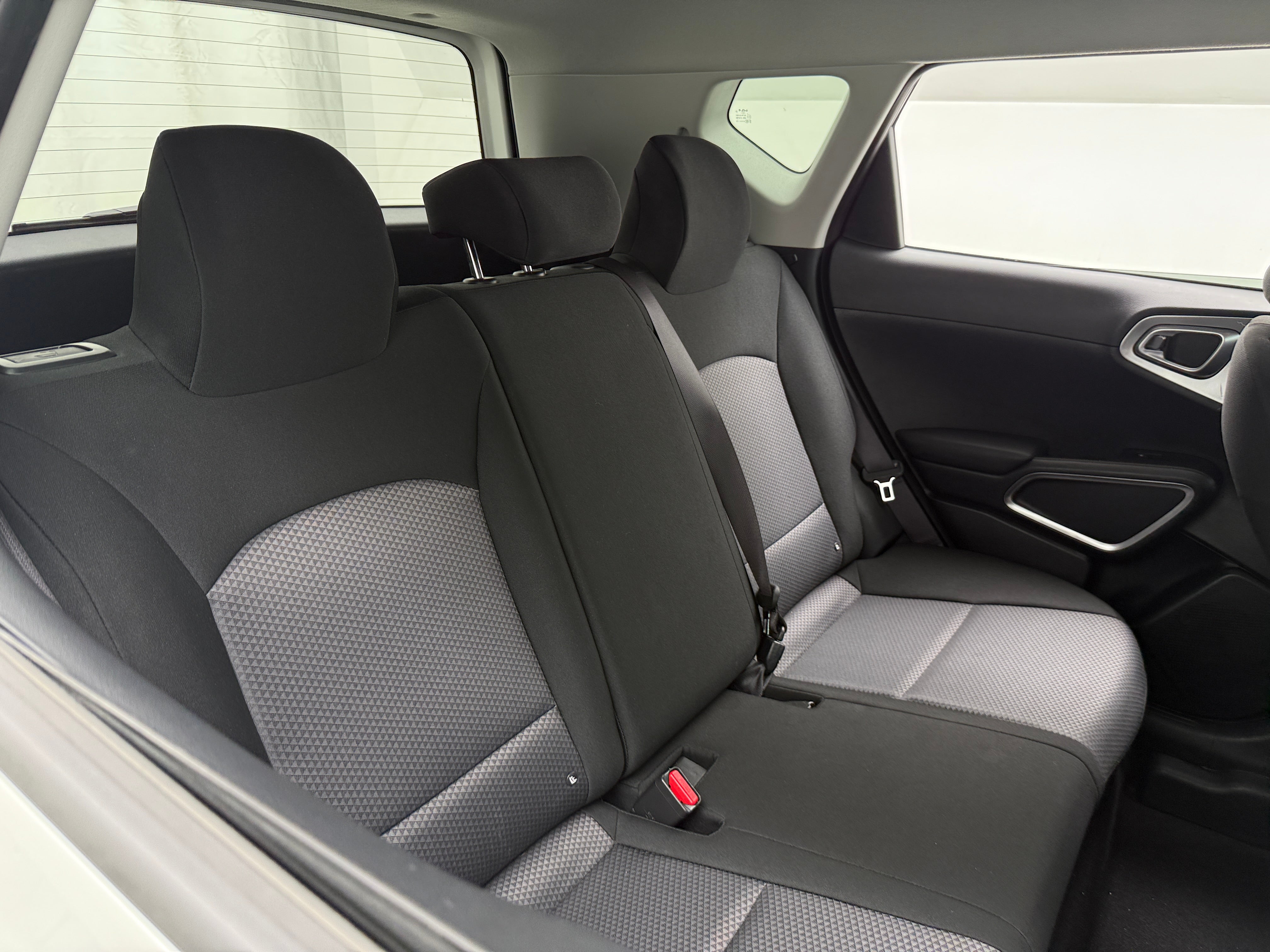 2024 Kia Soul LX 6