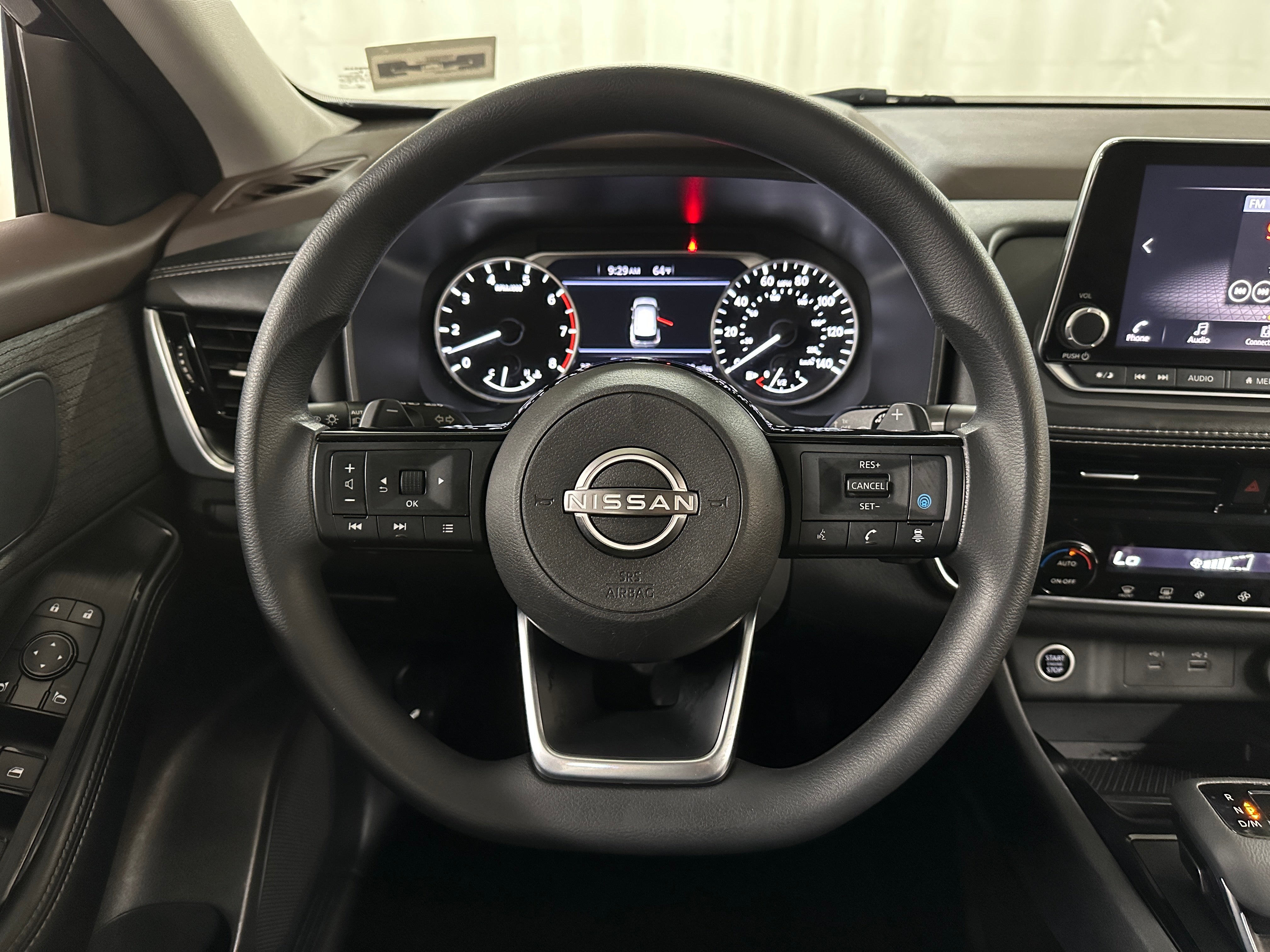 2023 Nissan Rogue SV 5
