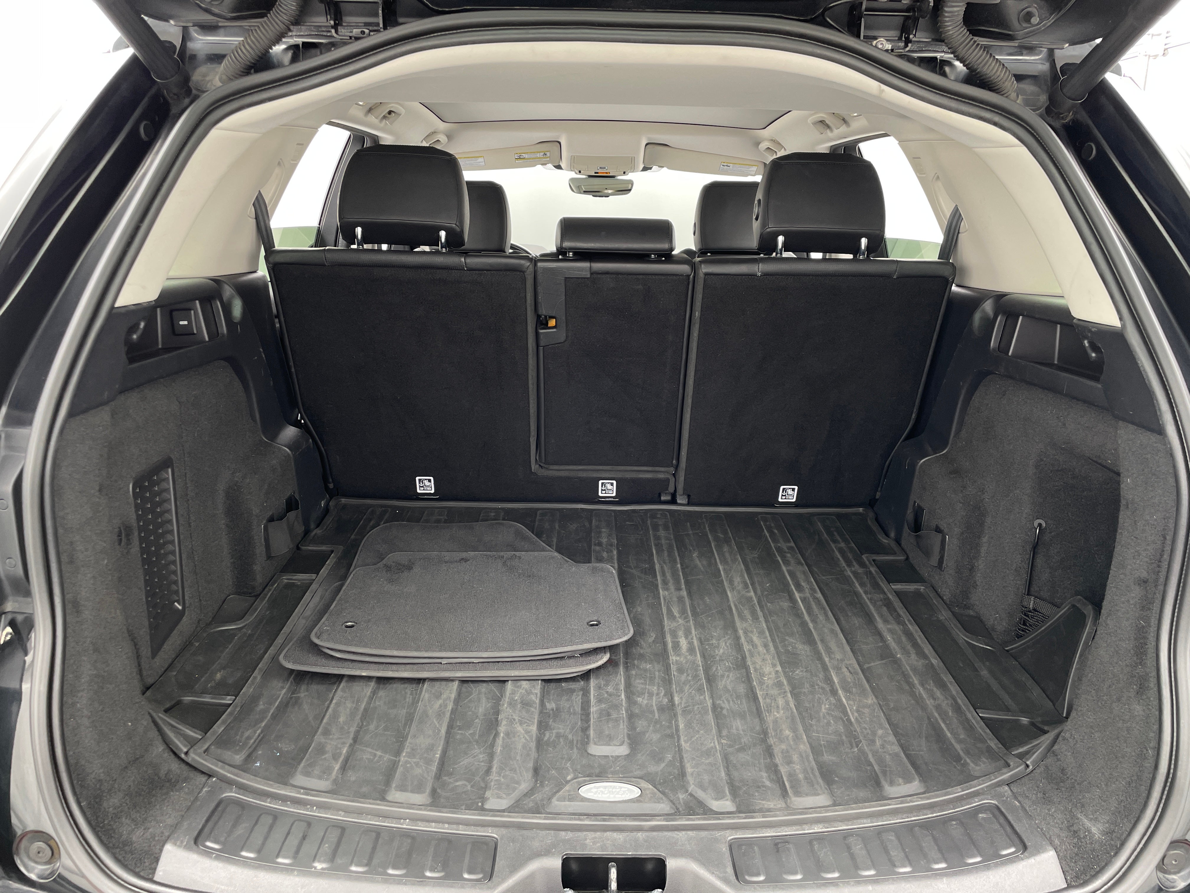 2020 Land Rover Discovery Sport SE 6