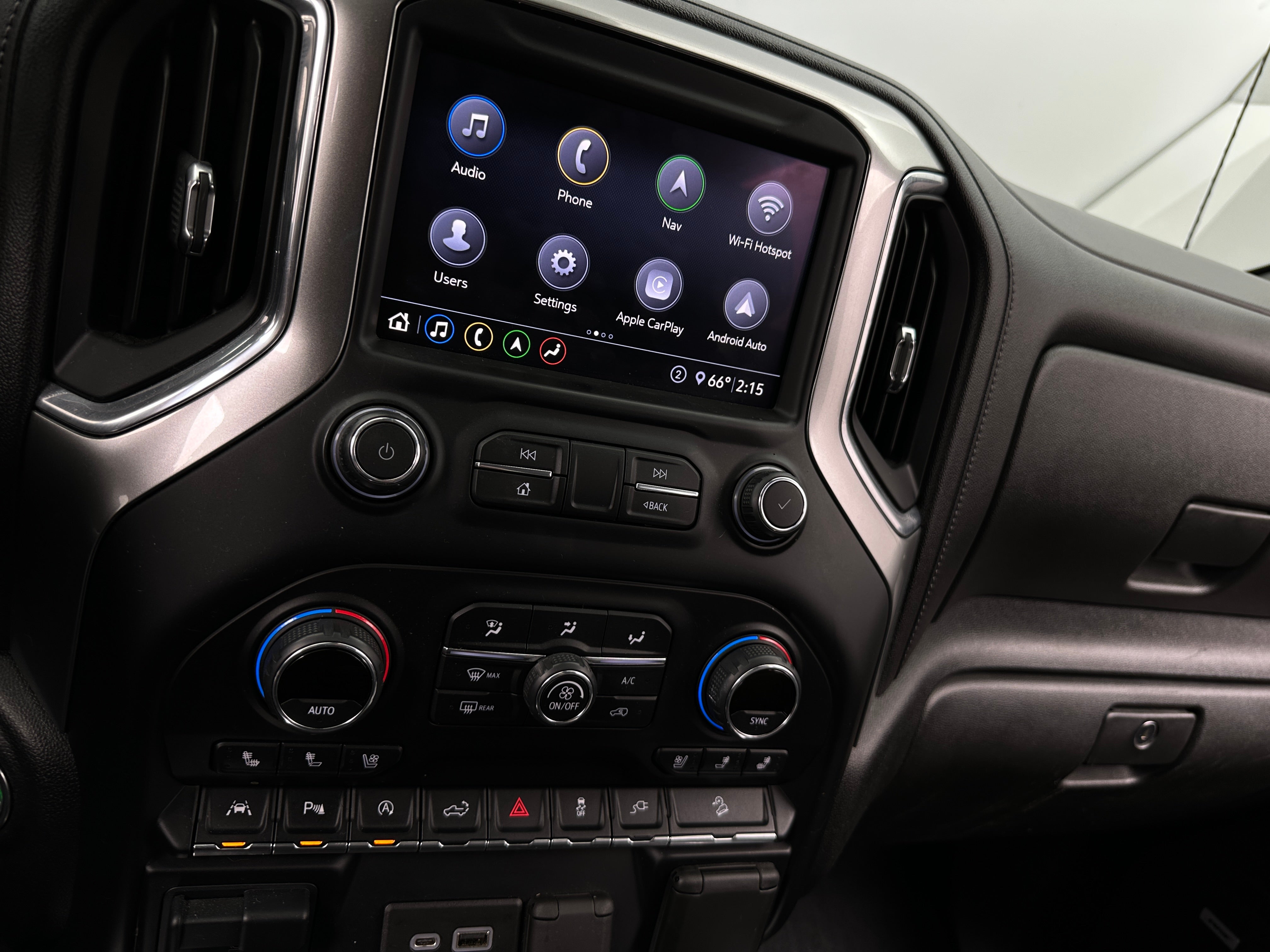 2020 Chevrolet Silverado 1500 LTZ 3
