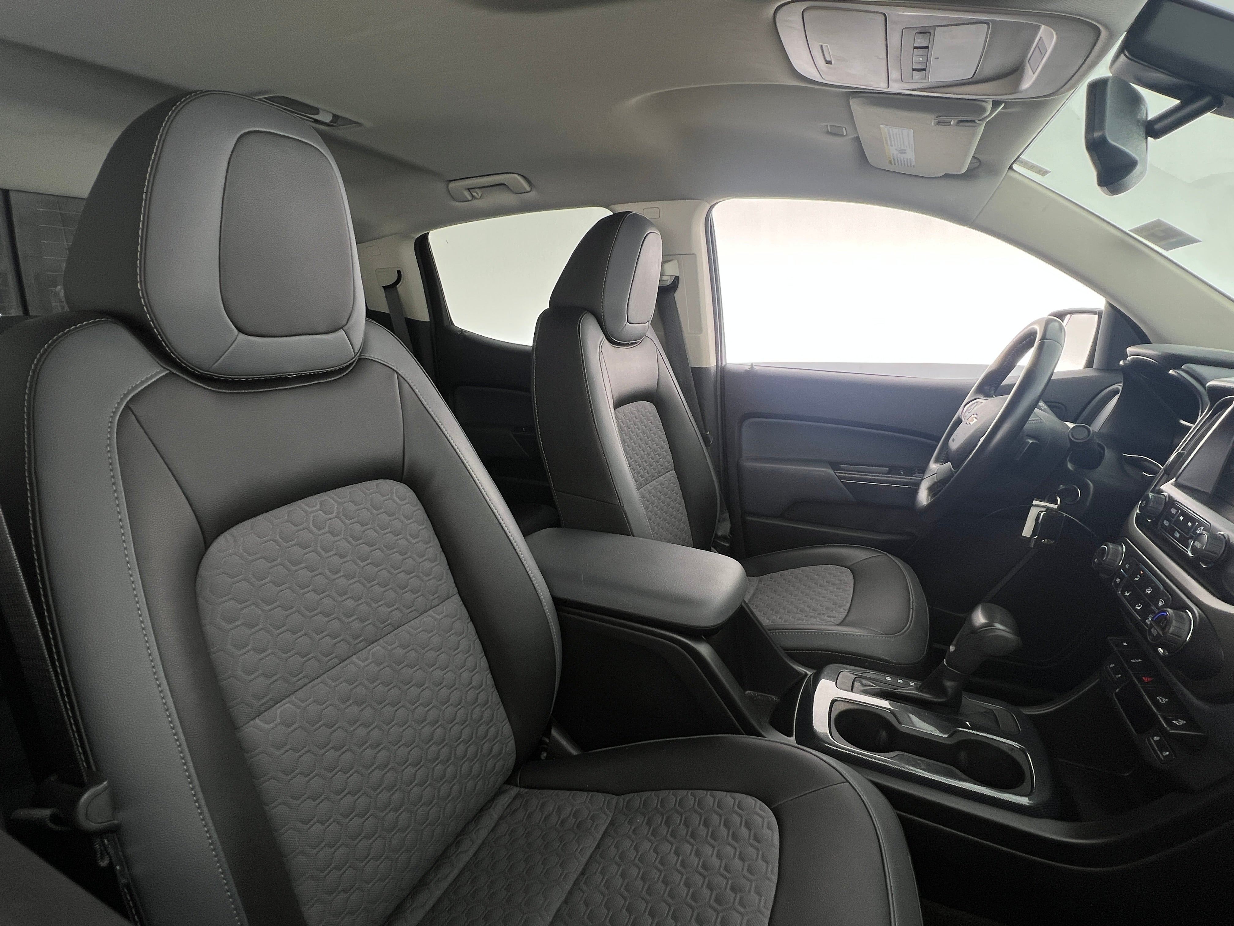 2016 Chevrolet Colorado Z71 2