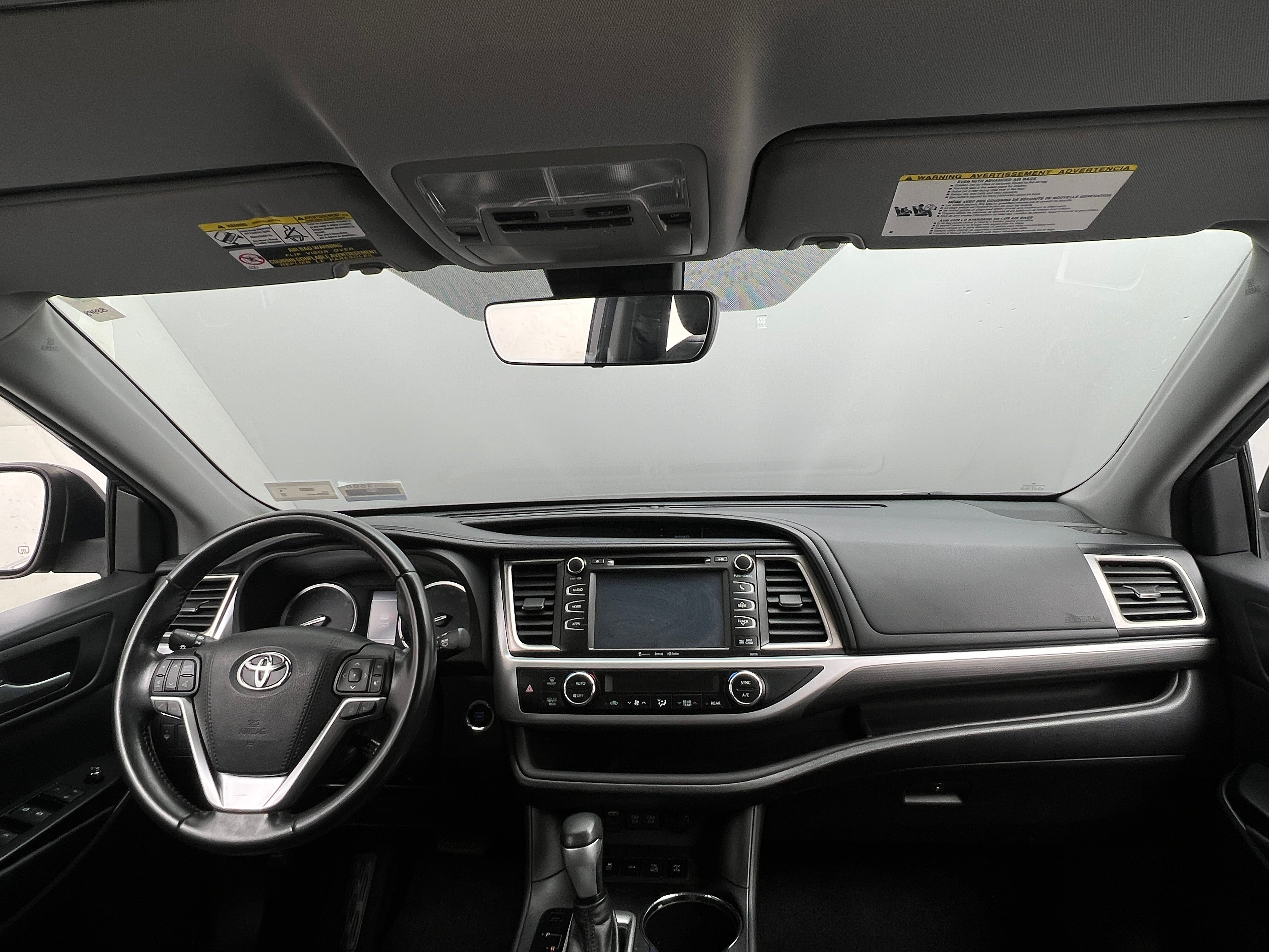 2018 Toyota Highlander SE 2