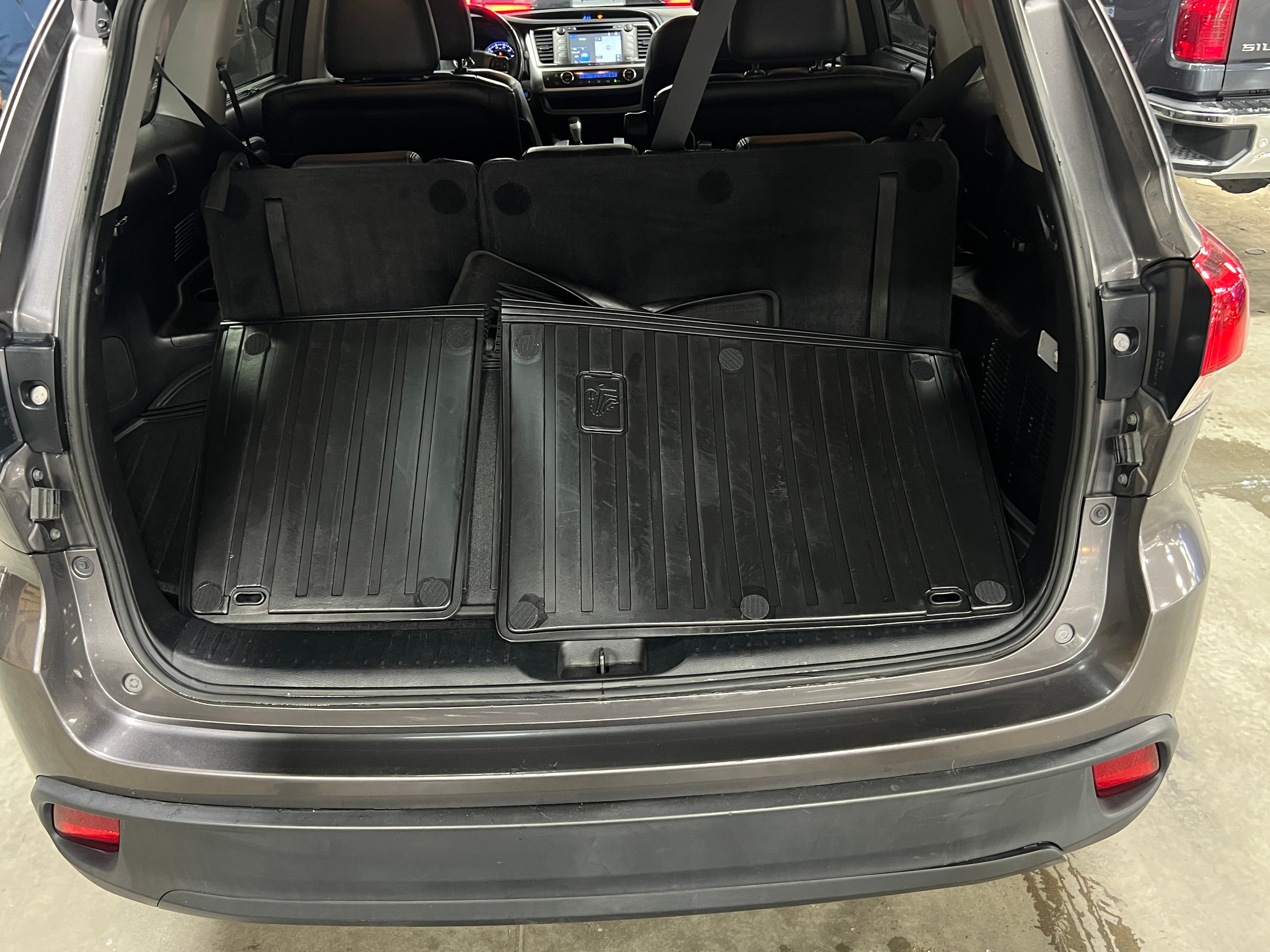 2018 Toyota Highlander SE 6