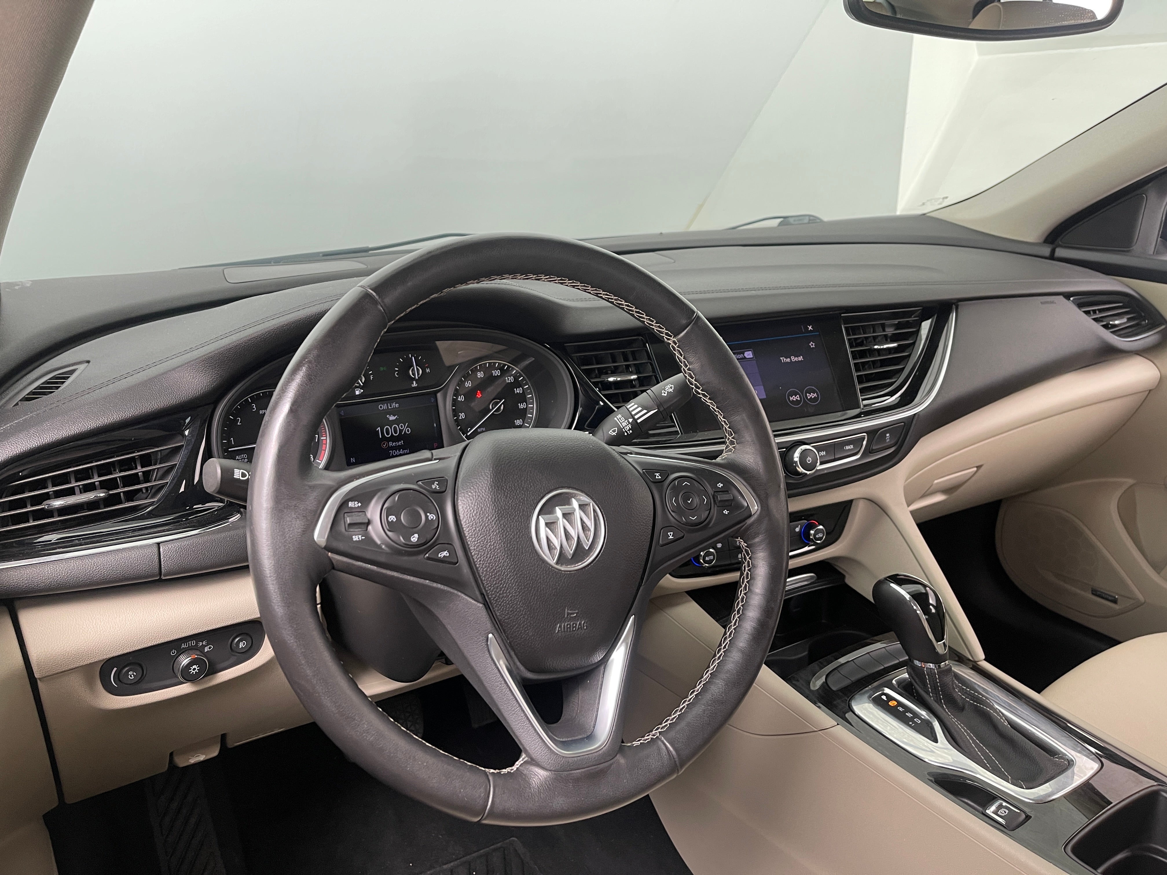 2019 Buick Regal Essence 2