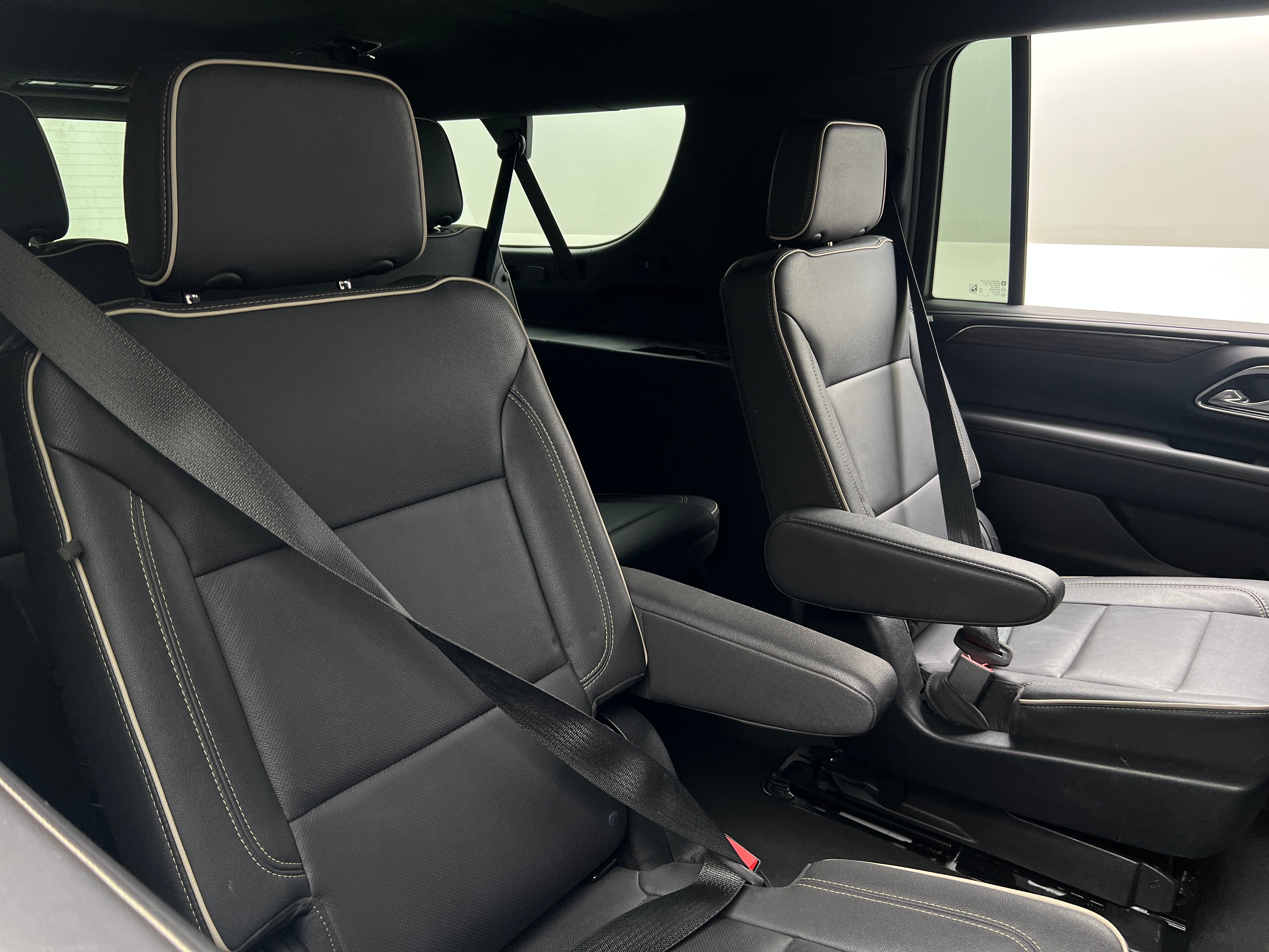 2023 Chevrolet Suburban Premier 5