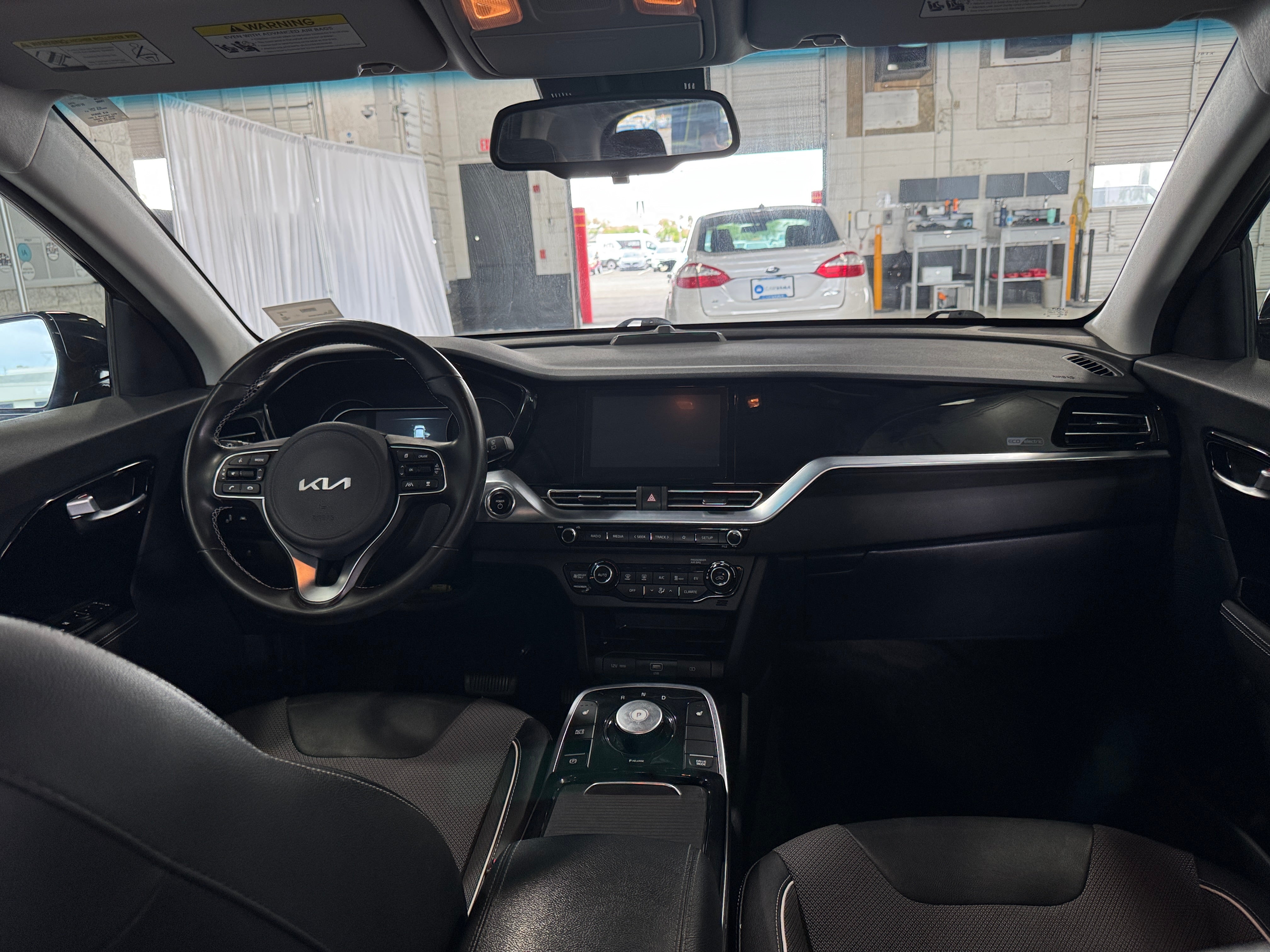 2022 Kia Niro S 3