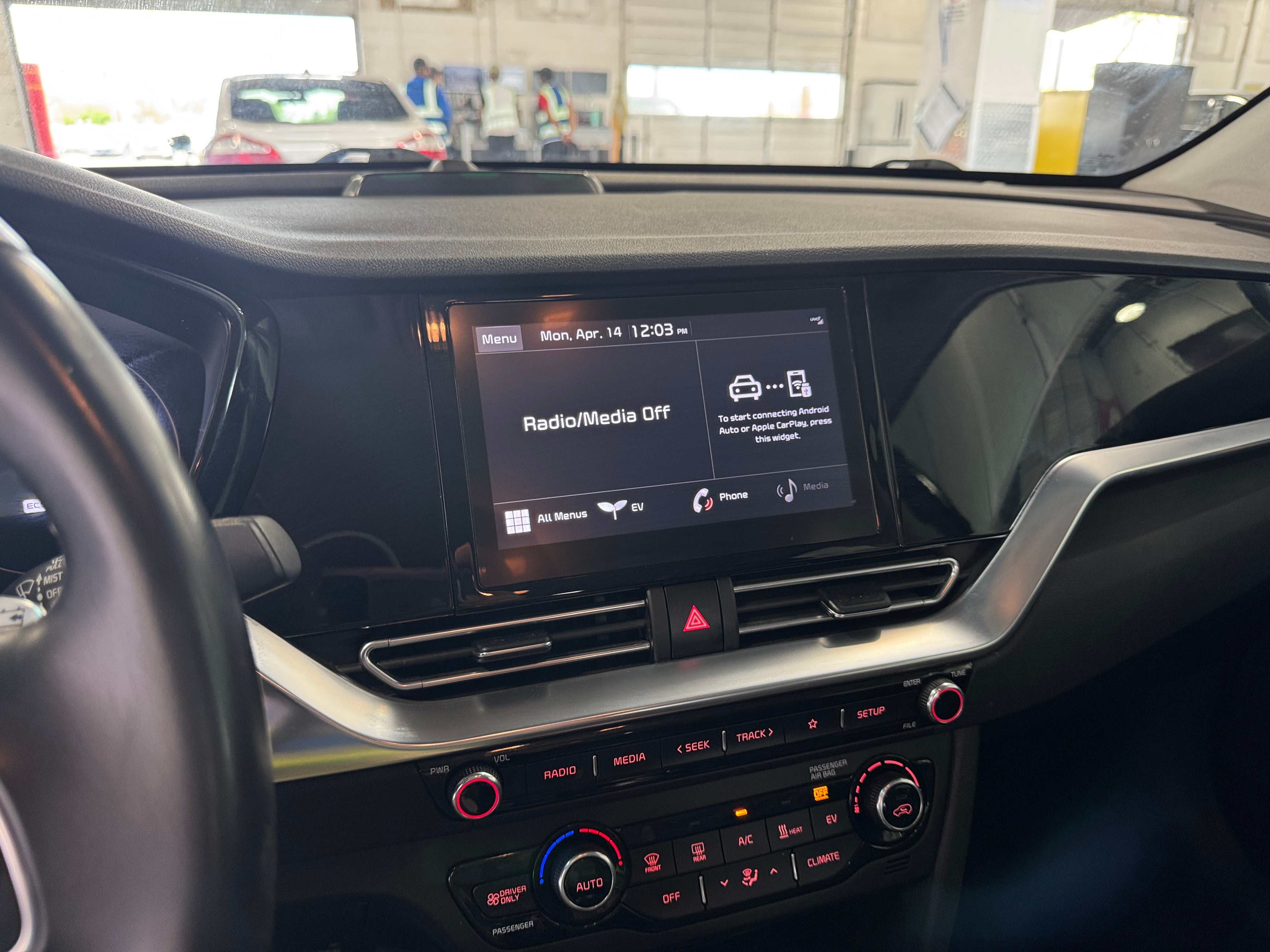 2022 Kia Niro S 4
