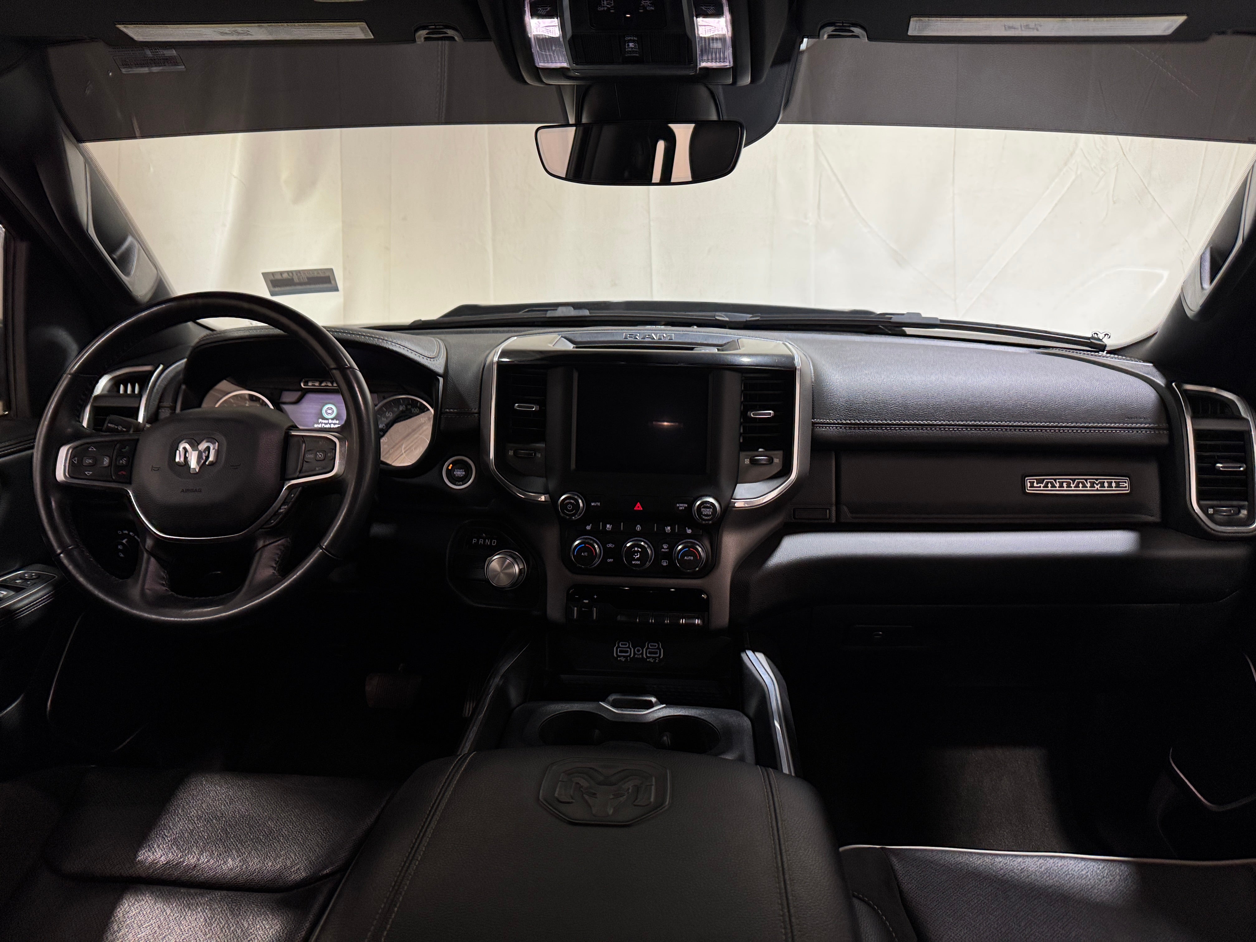 2022 RAM 1500 Laramie 3