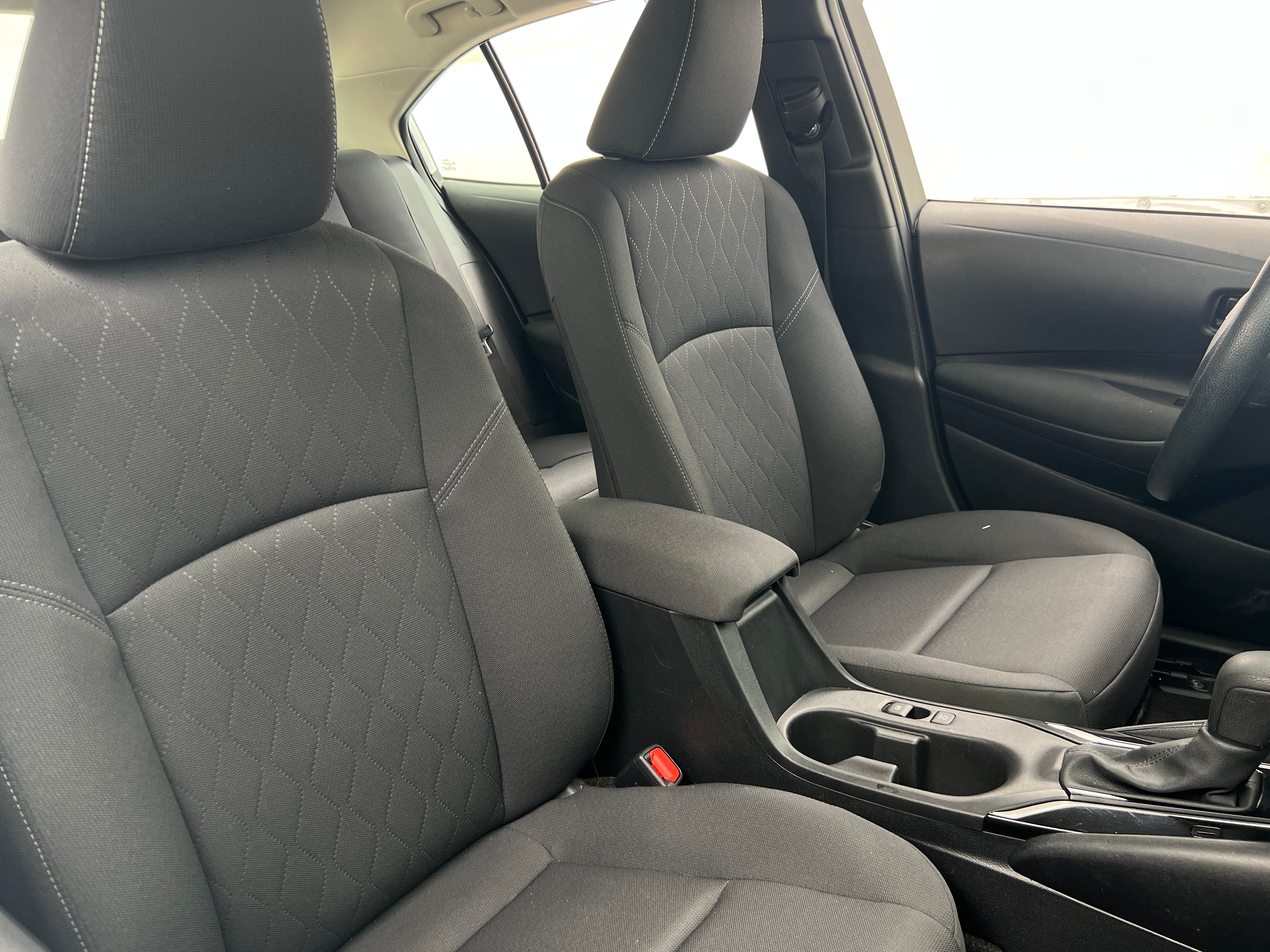 2023 Toyota Corolla LE 2