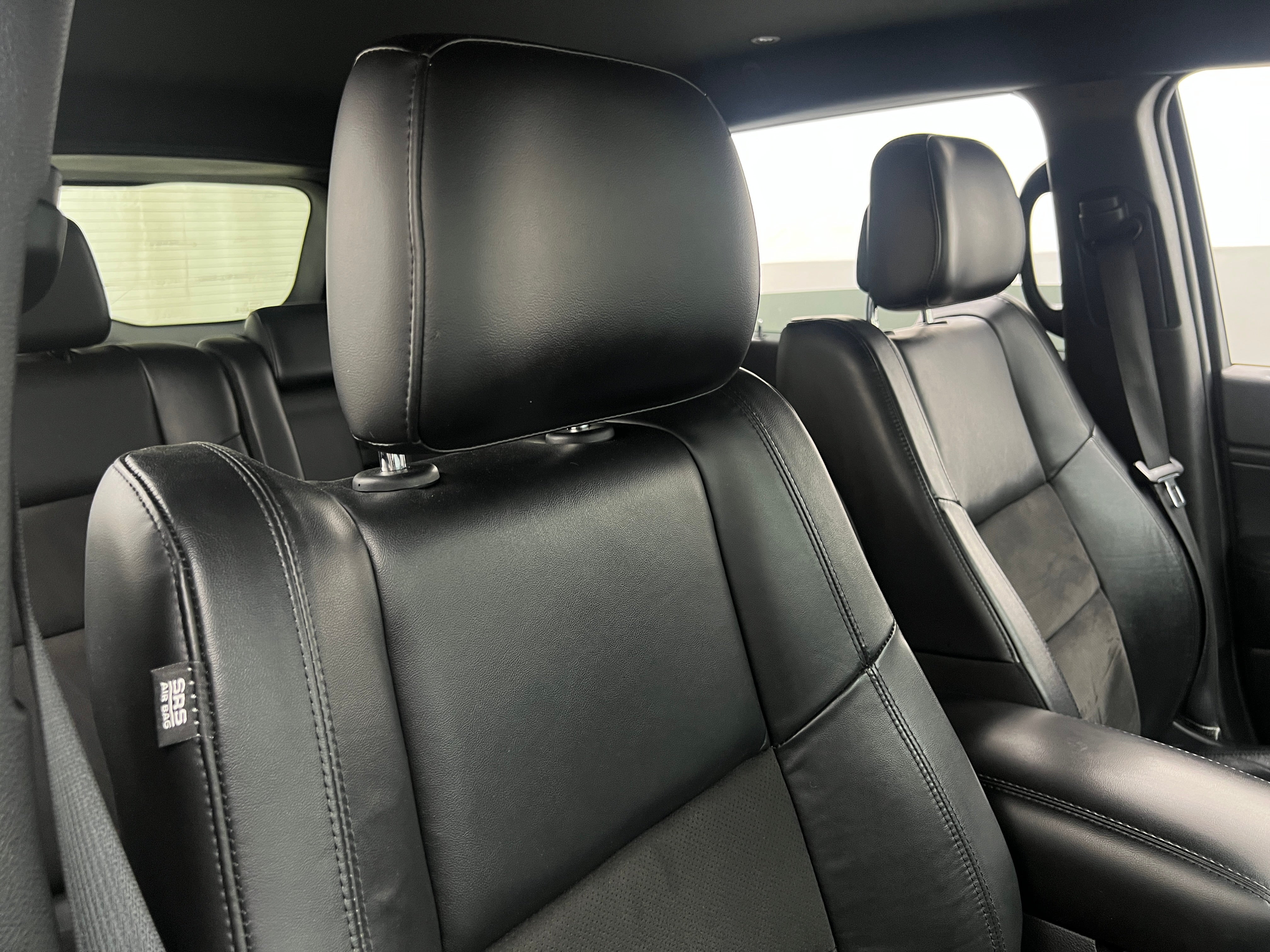 2021 Jeep Grand Cherokee Laredo 2