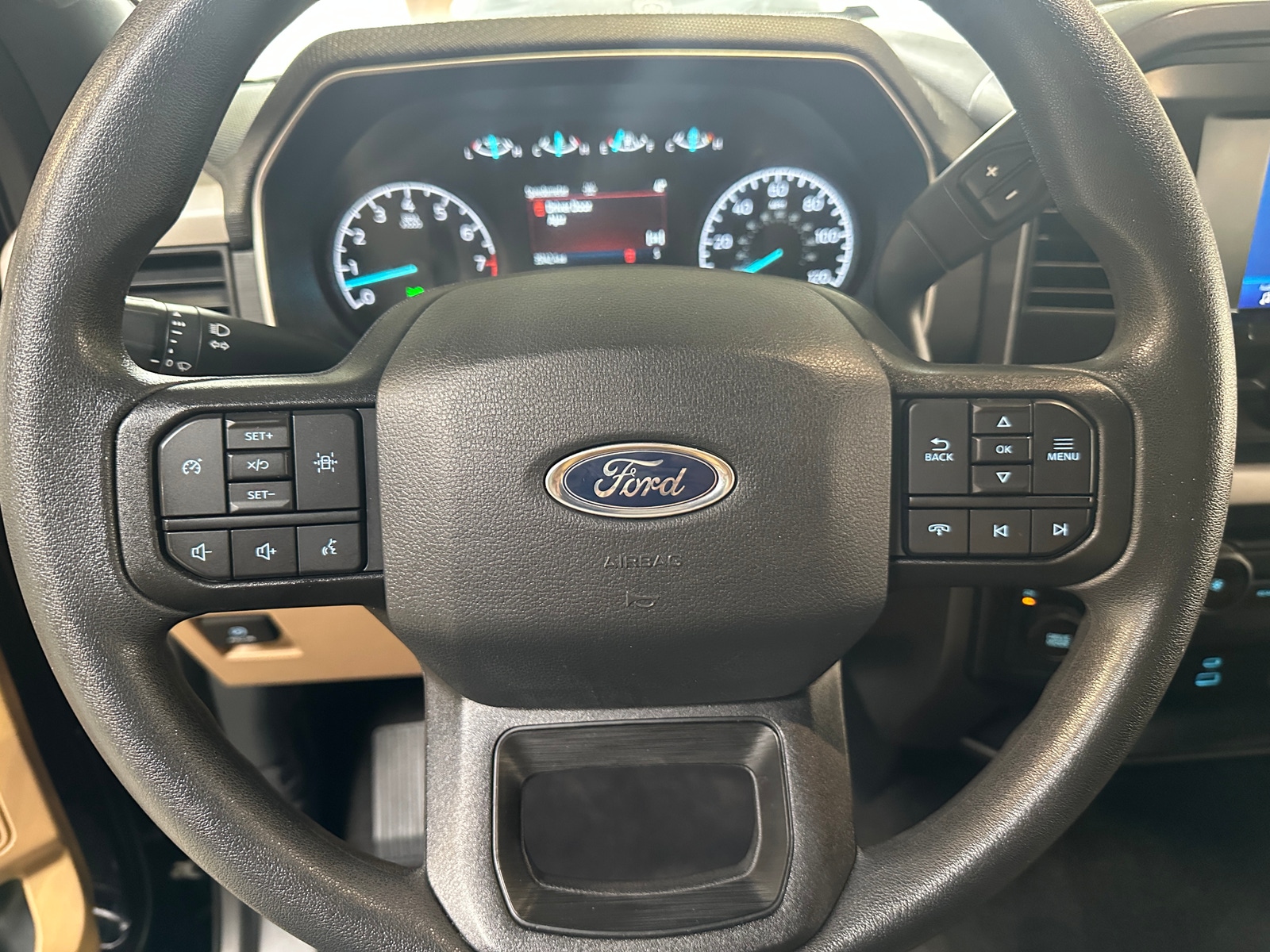 Thumbnail: 2023 Ford Econoline - 5