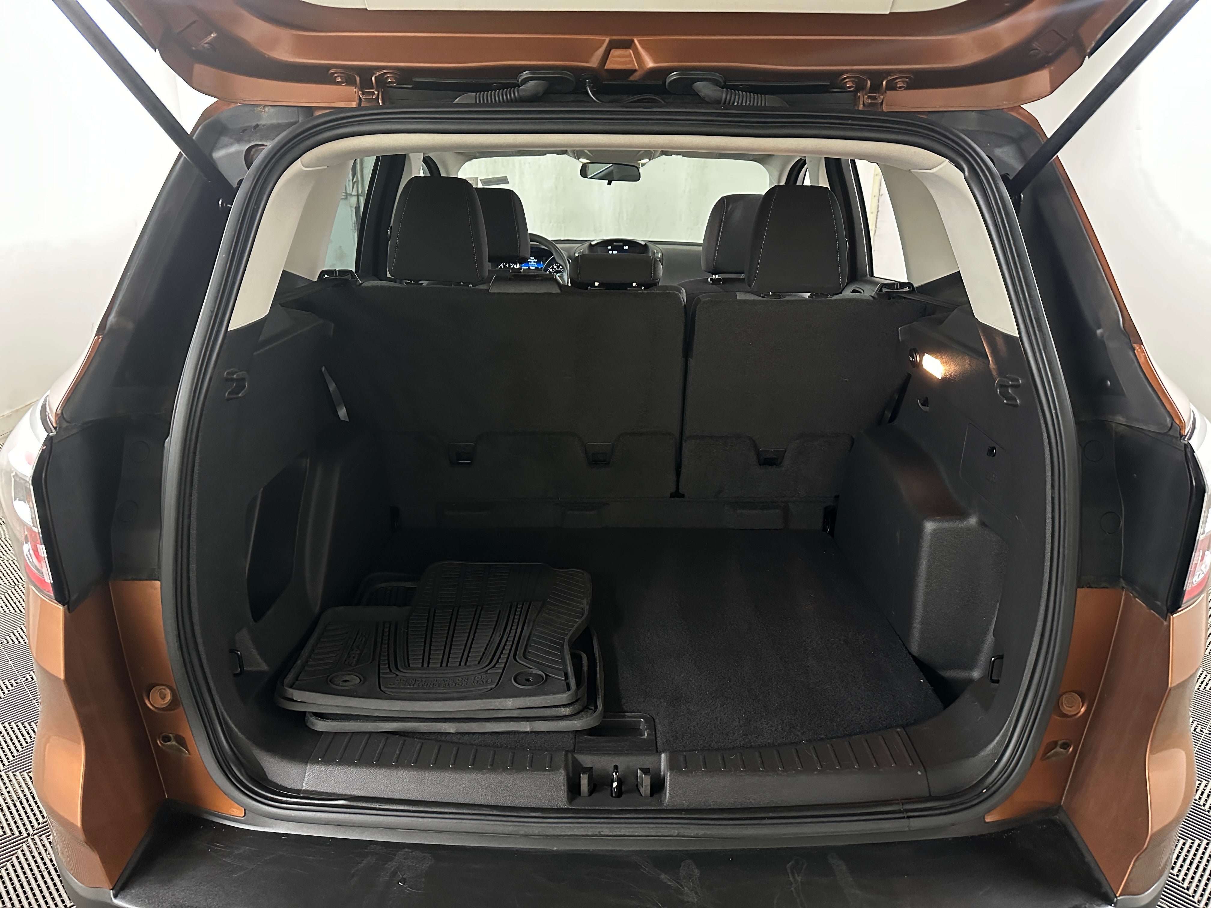 2017 Ford Escape SE 7