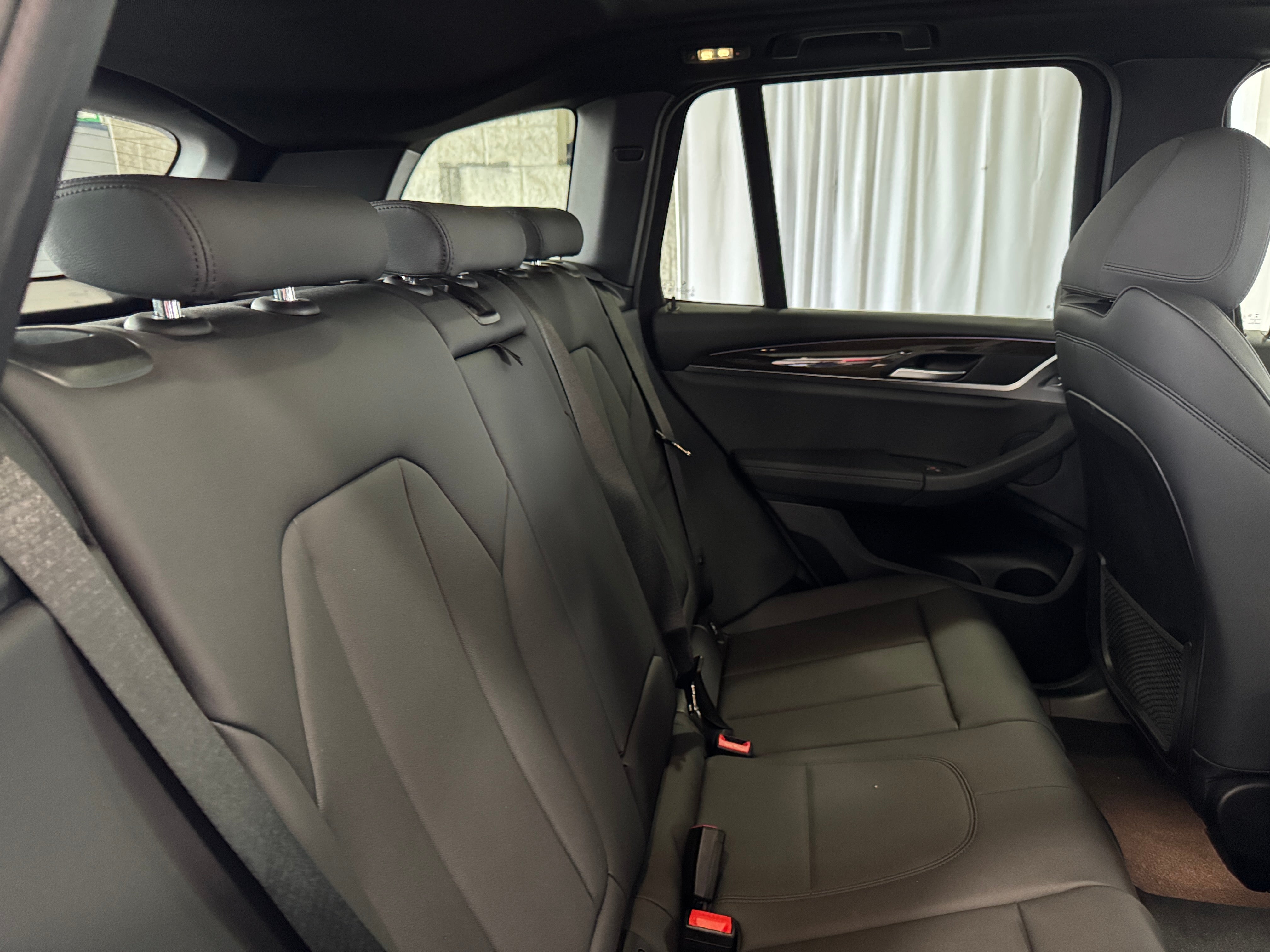 2021 BMW X3 sDrive30i 5