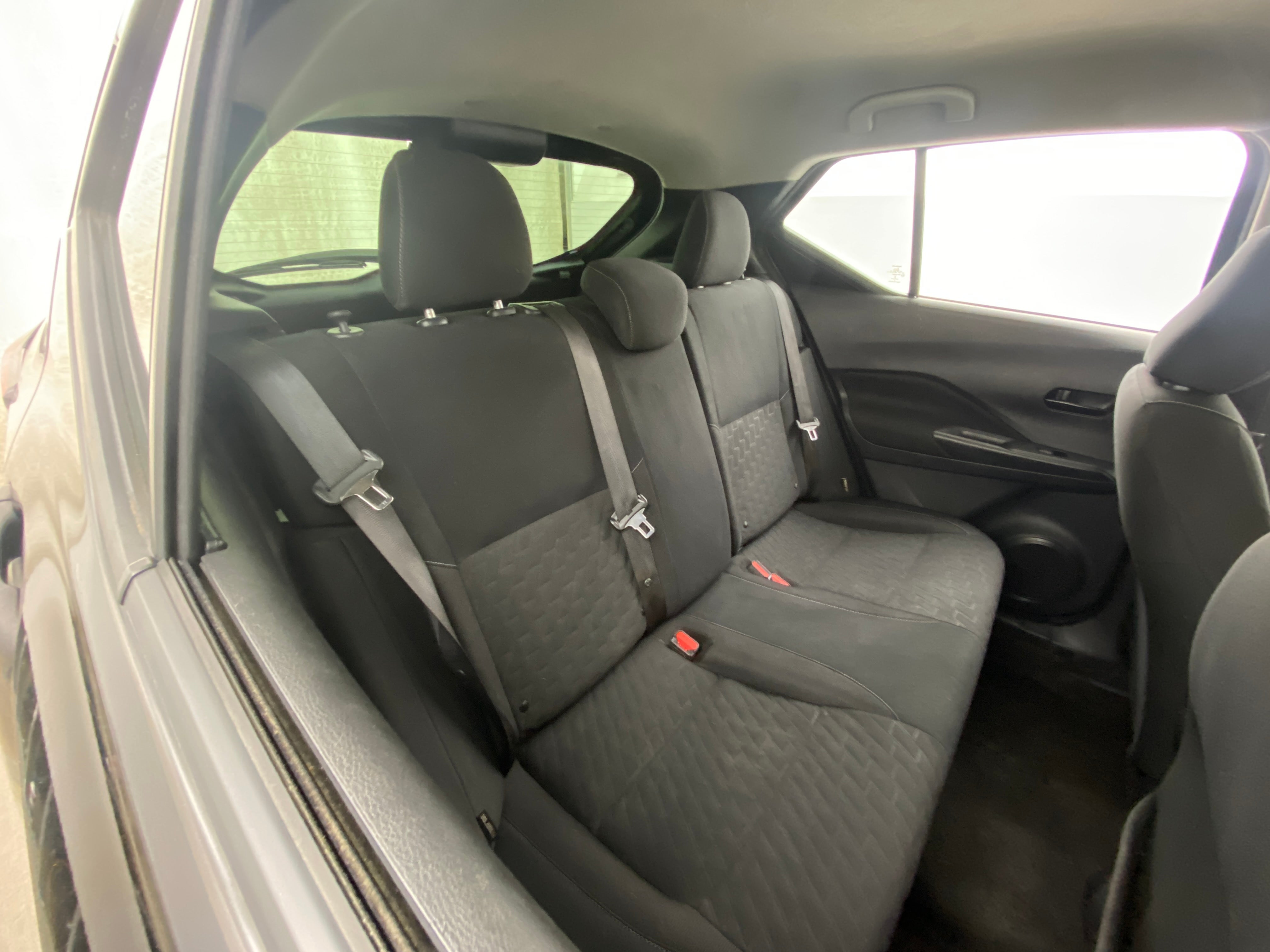 2022 Nissan Kicks S 6