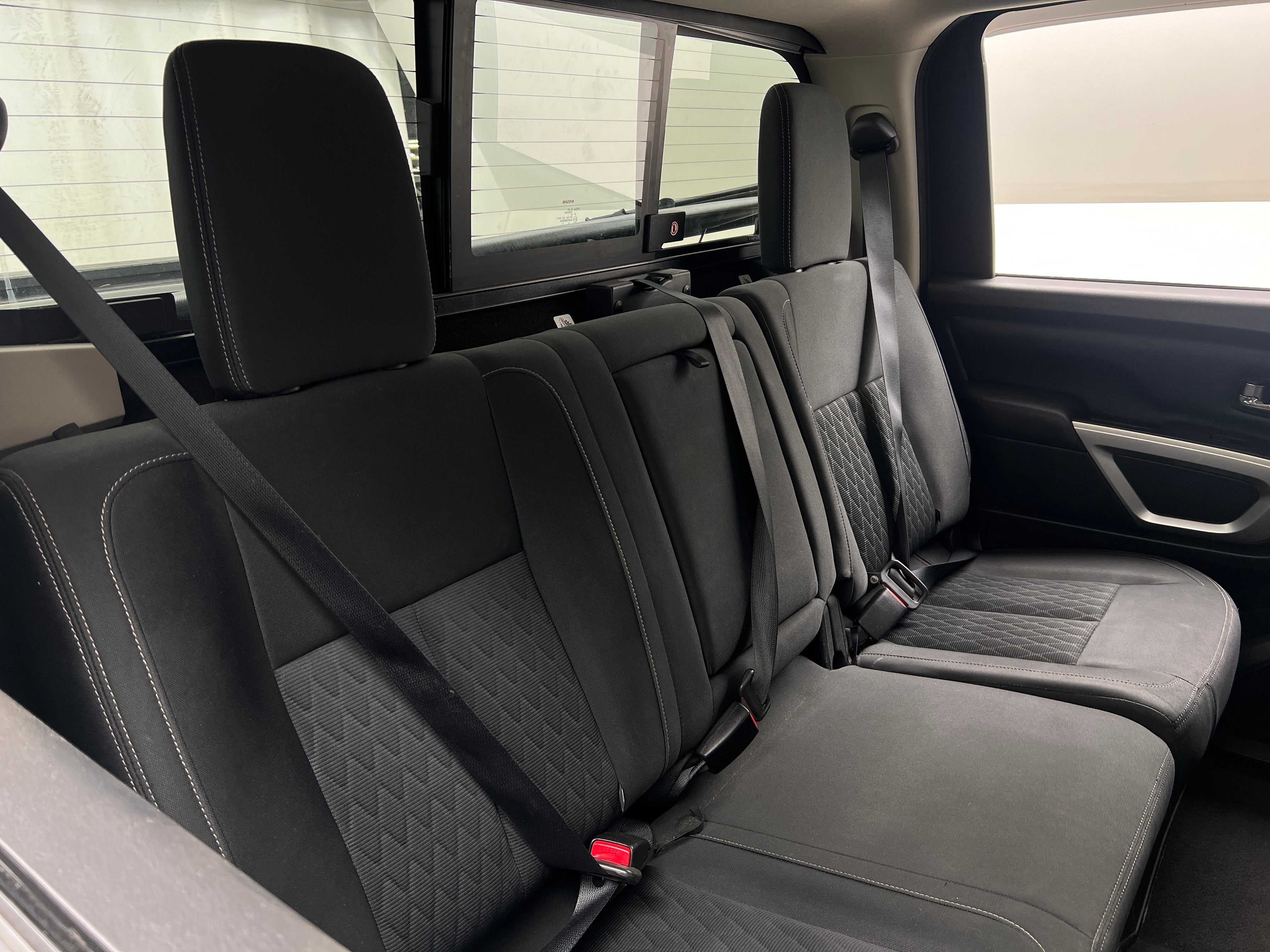 2018 Nissan Titan SV 6