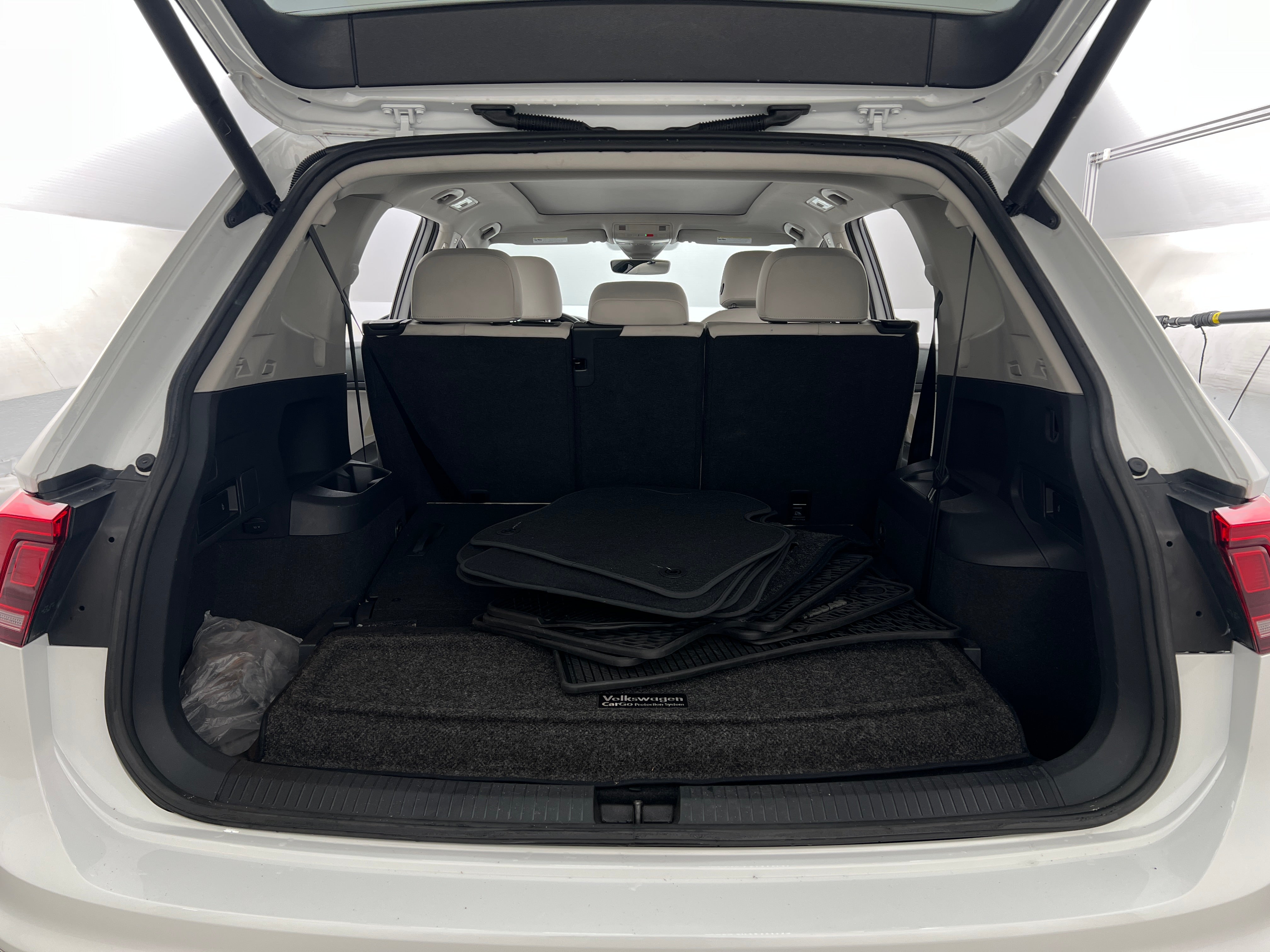 2020 Volkswagen Tiguan SEL 6