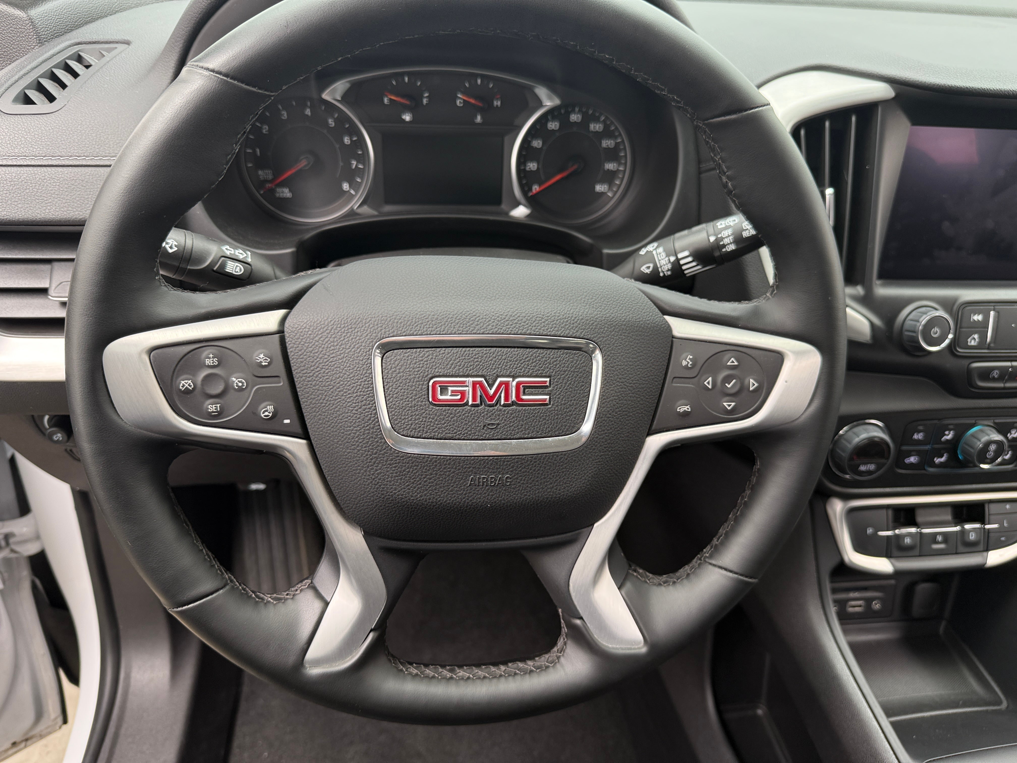 2024 GMC Terrain SLT 4