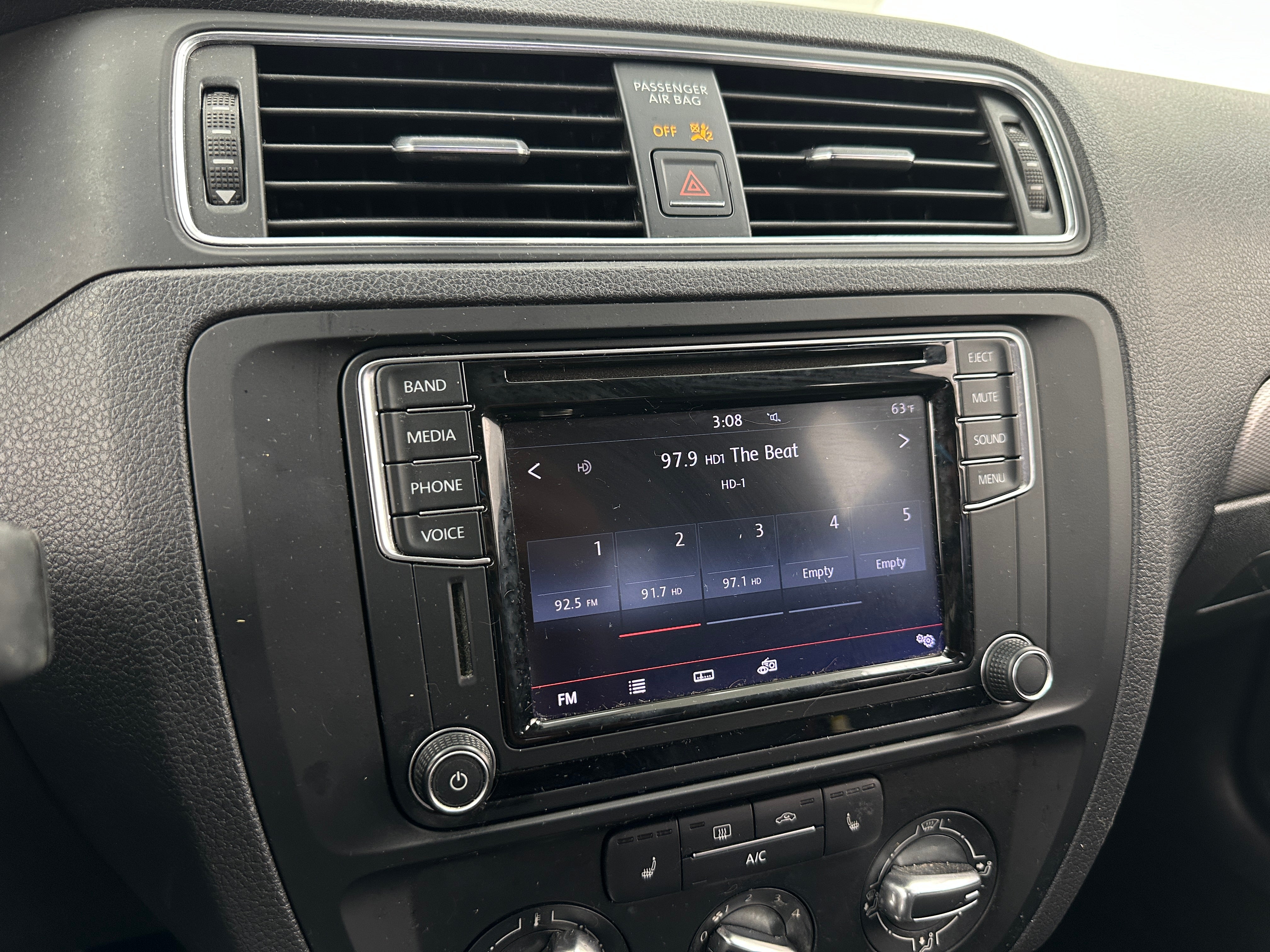 2017 Volkswagen Jetta SE 3