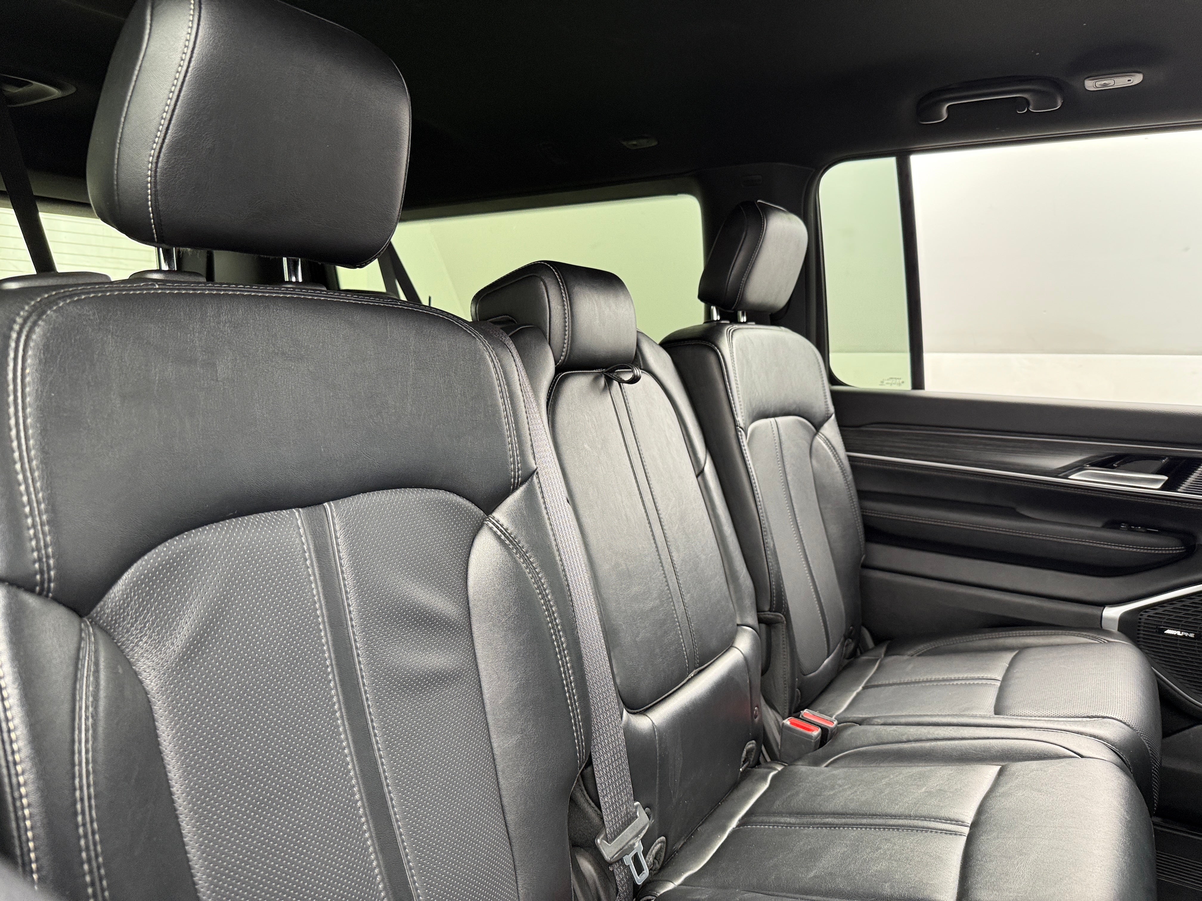 2024 Jeep Wagoneer Series II 5