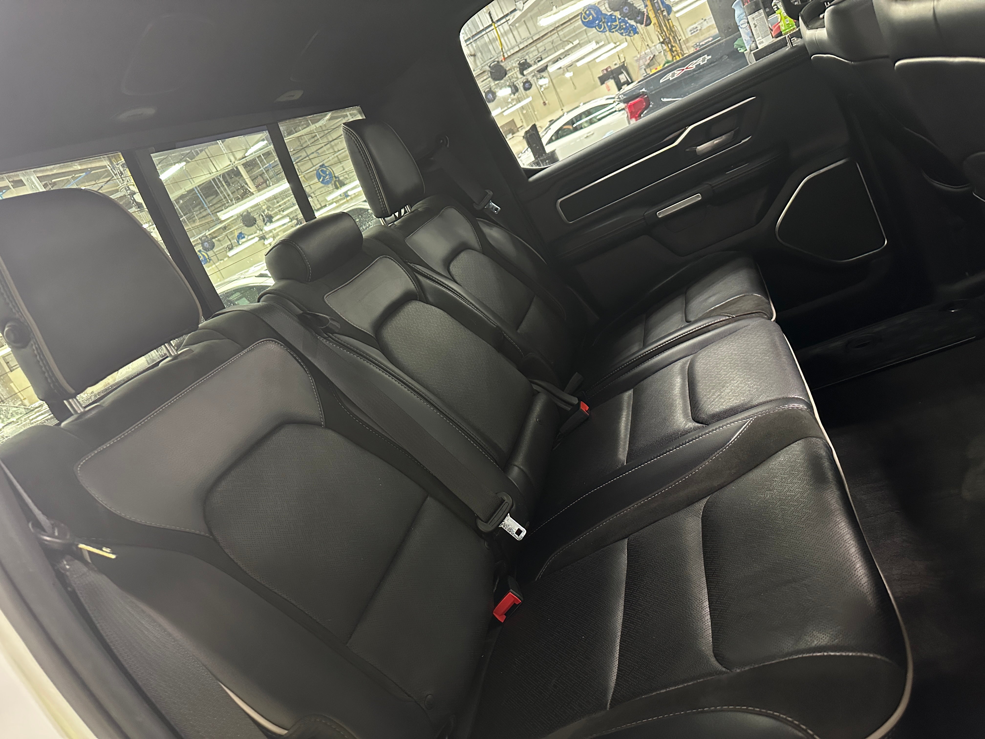 2019 RAM 1500 Laramie 5
