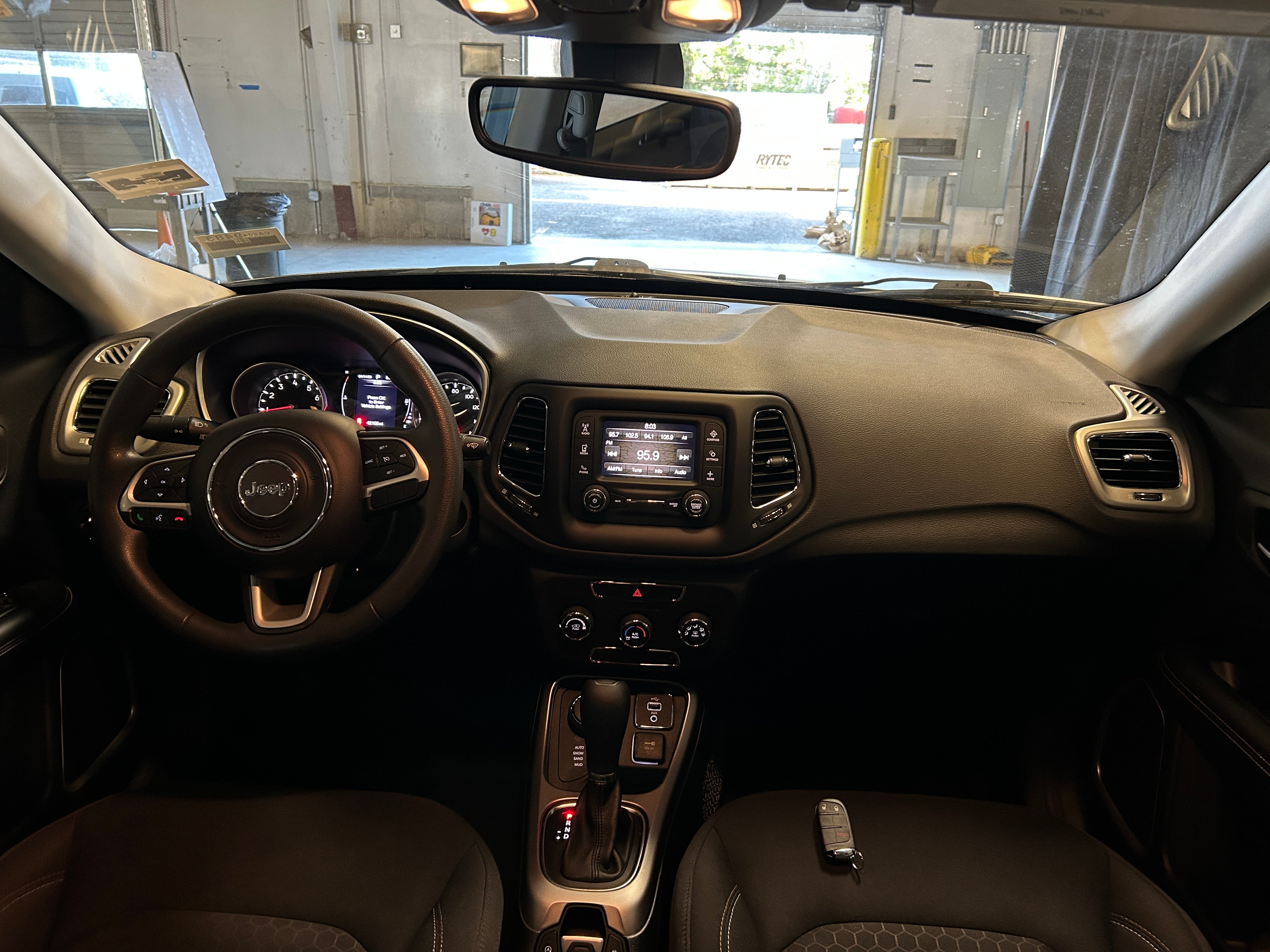 2018 Jeep Compass Sport 3