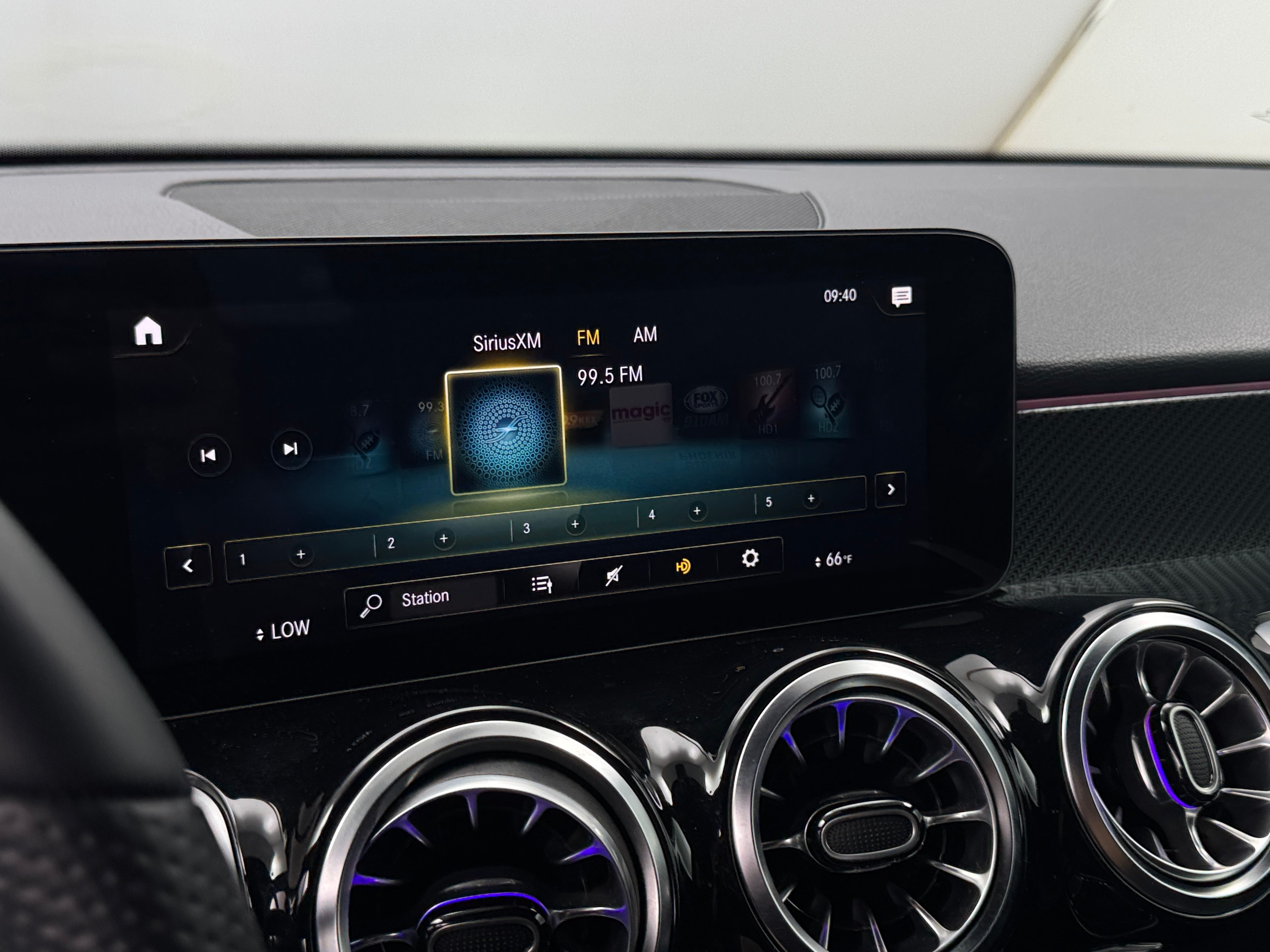 2023 Mercedes-Benz GLB 250 3